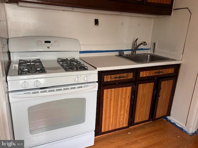 LANDOVER HILLS - Residential