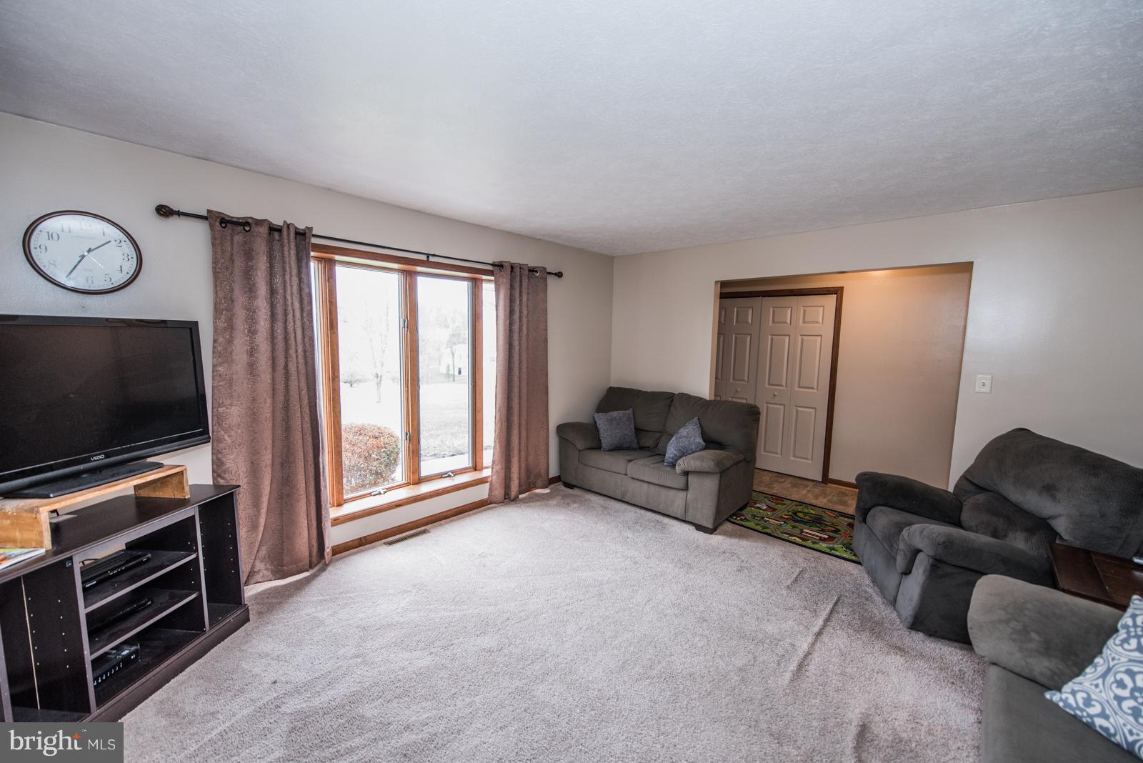 FAIRVIEW - Residential