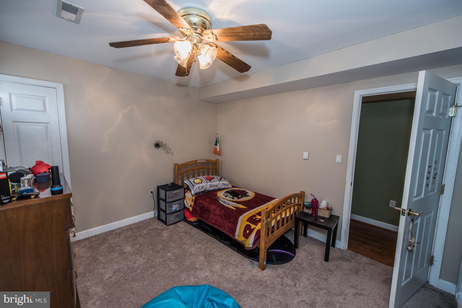 FAIRVIEW - Residential