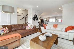 GREENBELT STATION - Residential Lease