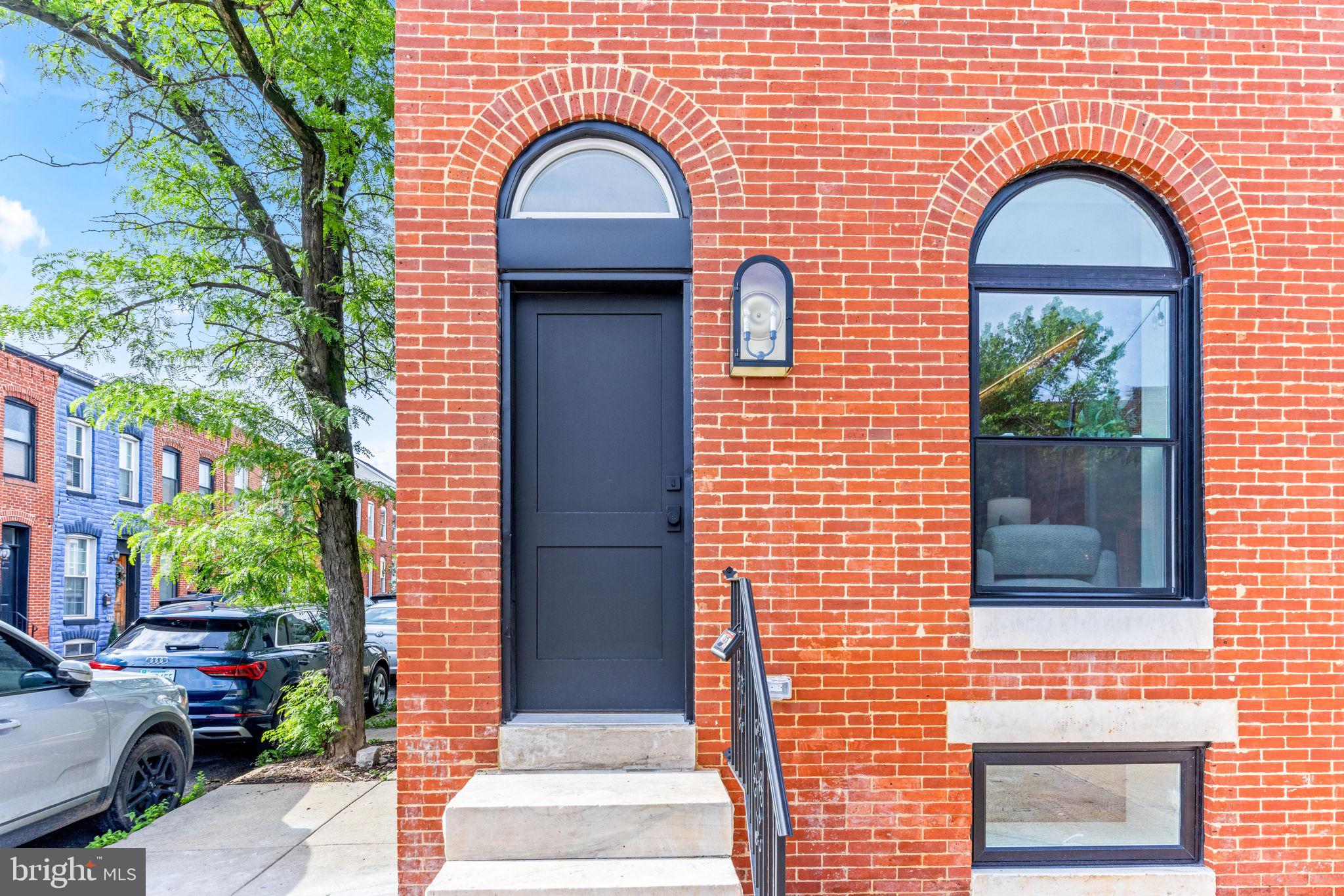 2900 DILLON STREET