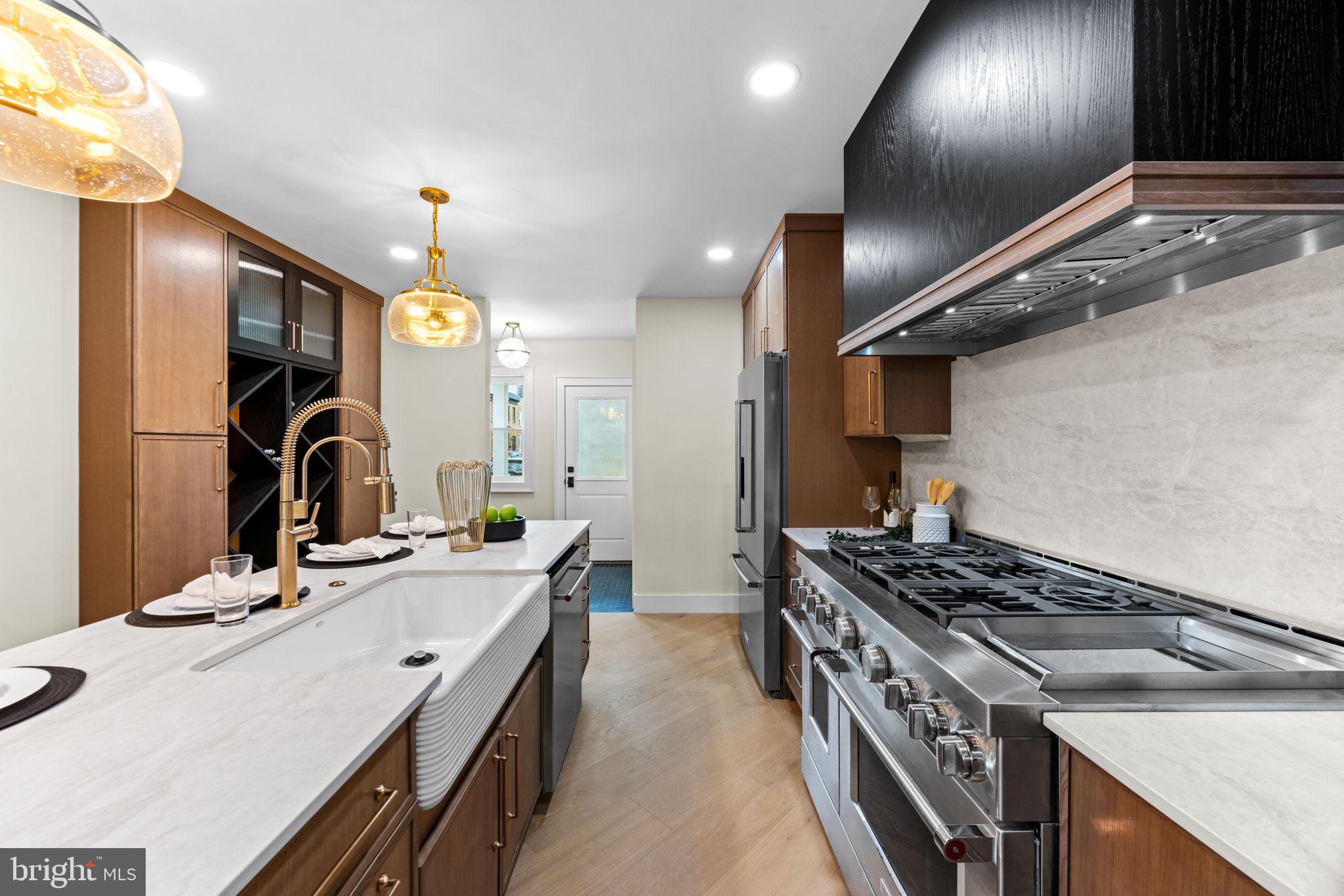 CANTON - Residential