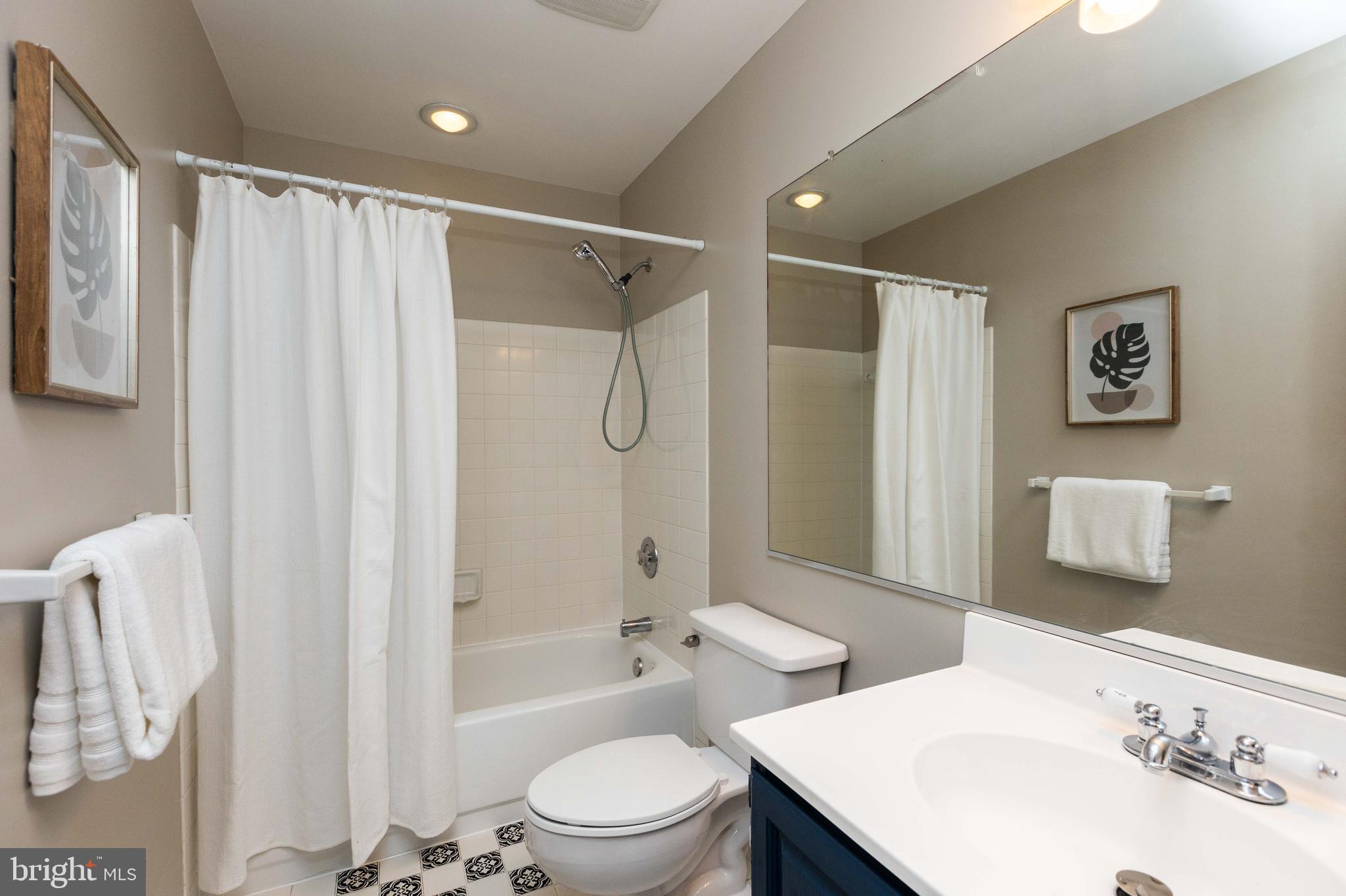 CHAPEL GATE - Residential