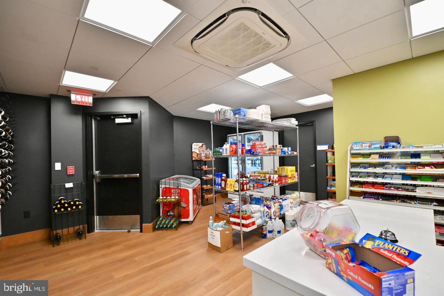 MONTEBELLO - Residential Lease