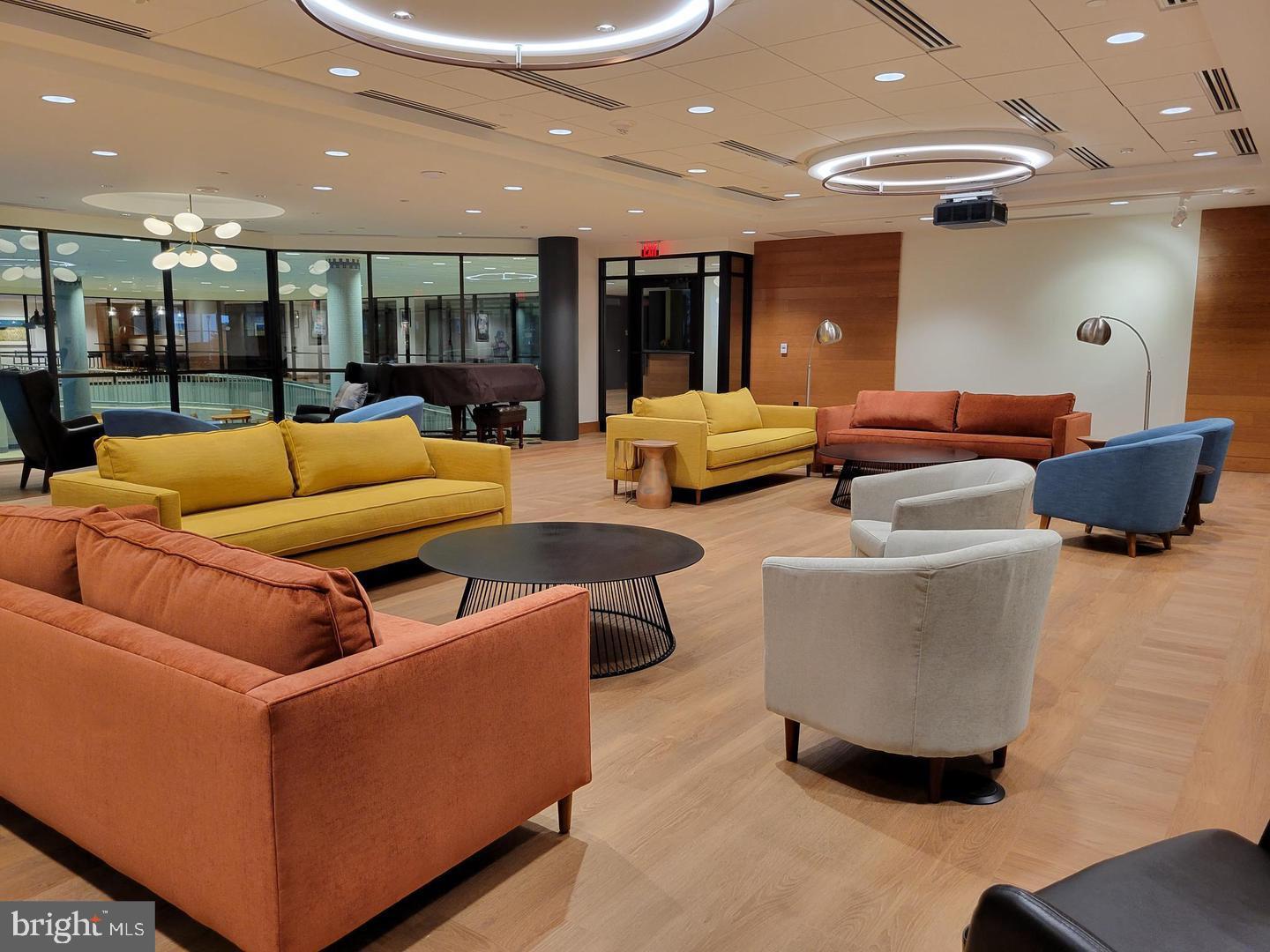 MONTEBELLO - Residential Lease