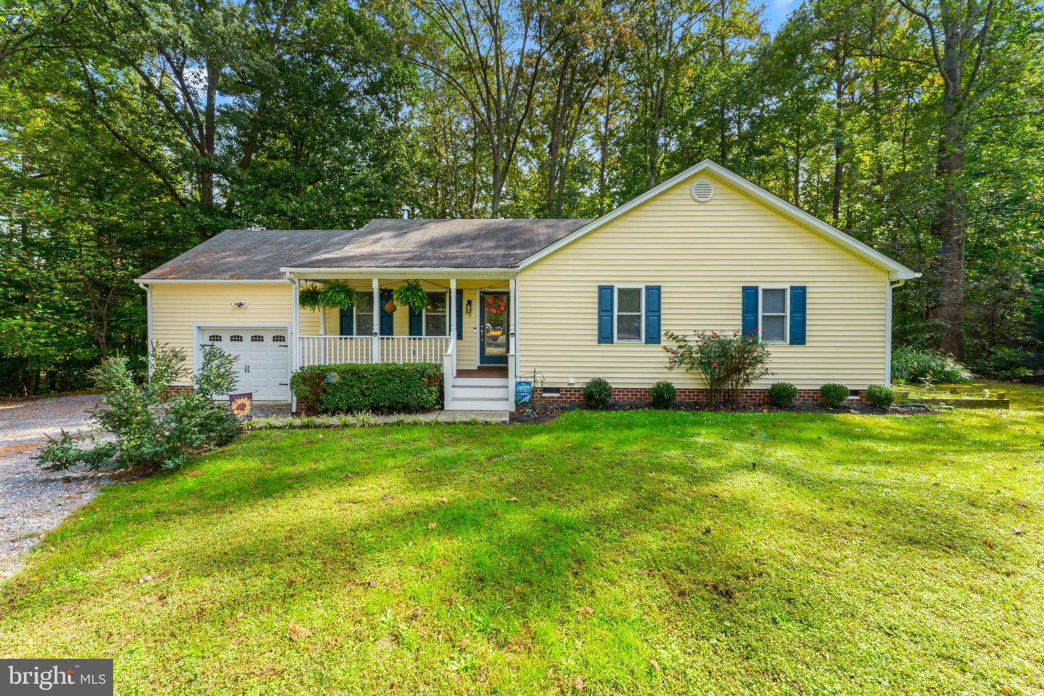 5 MONROE COVE