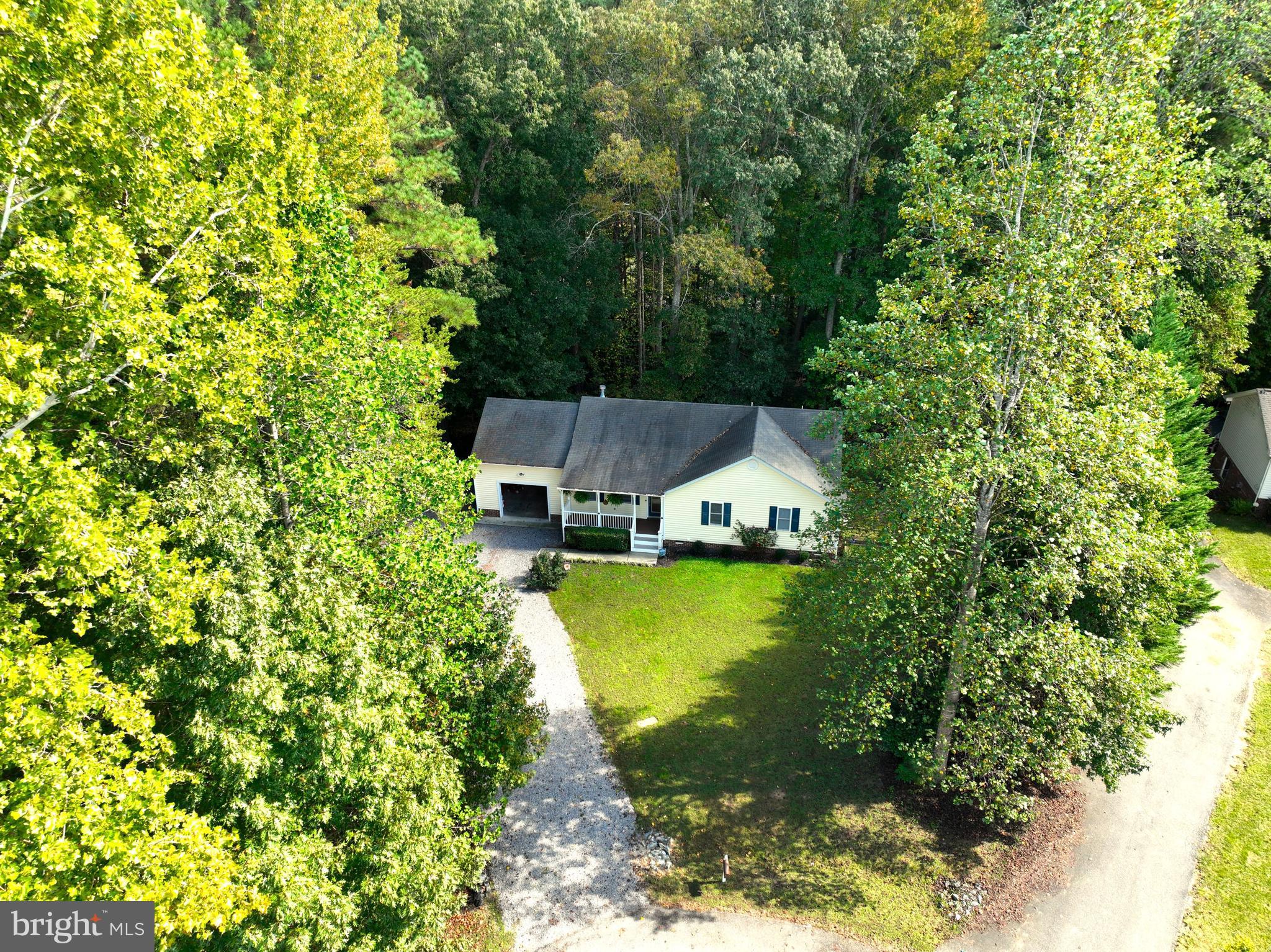 LAKE CAROLINE - Residential