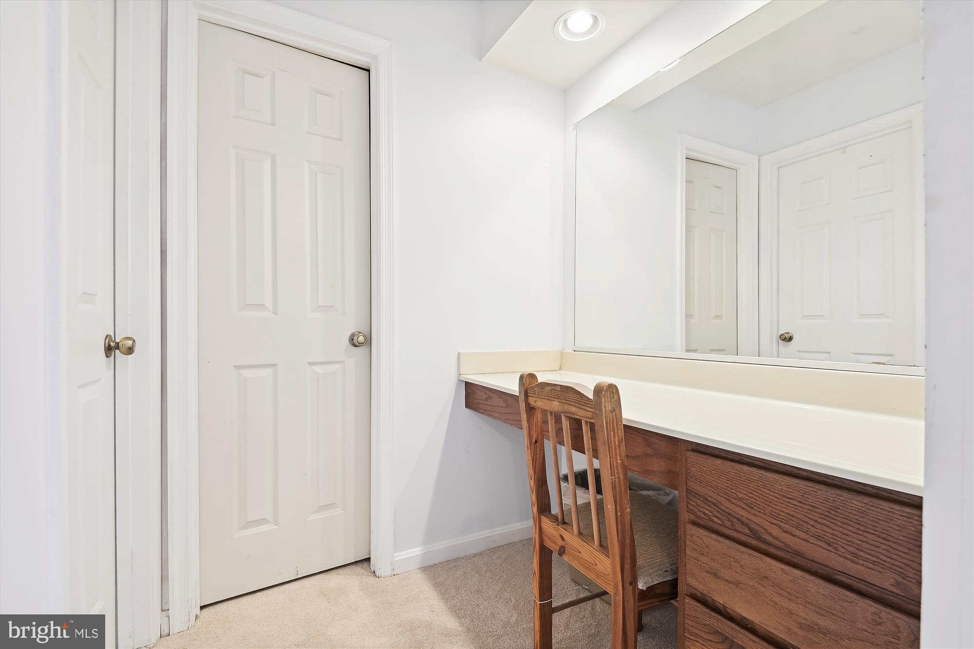 FALCON RIDGE - Residential