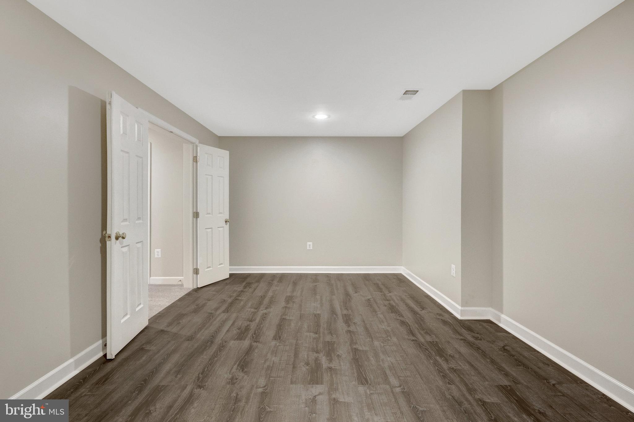 BRAMBLETON - Residential