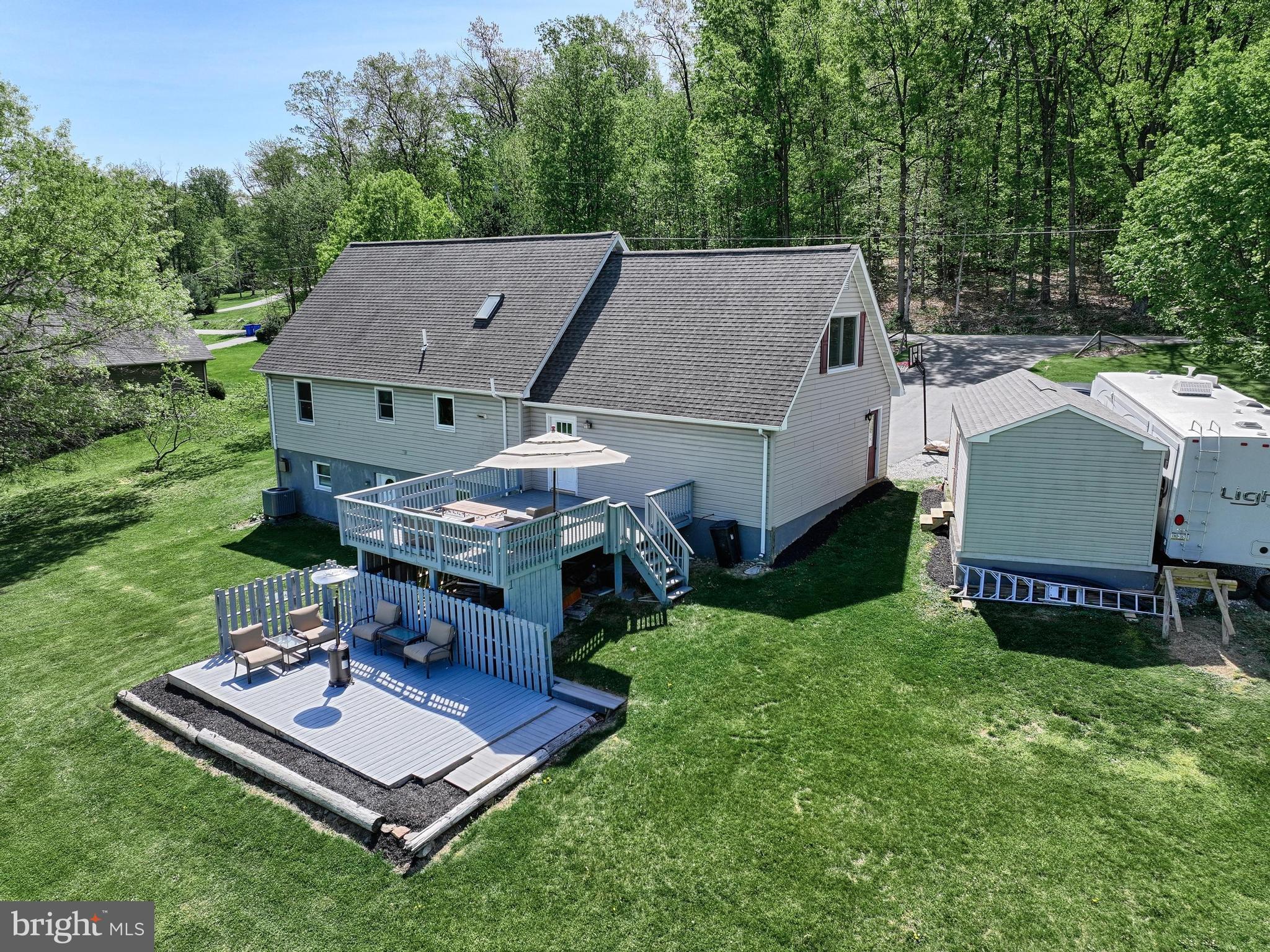 7350 WOODLAND DRIVE