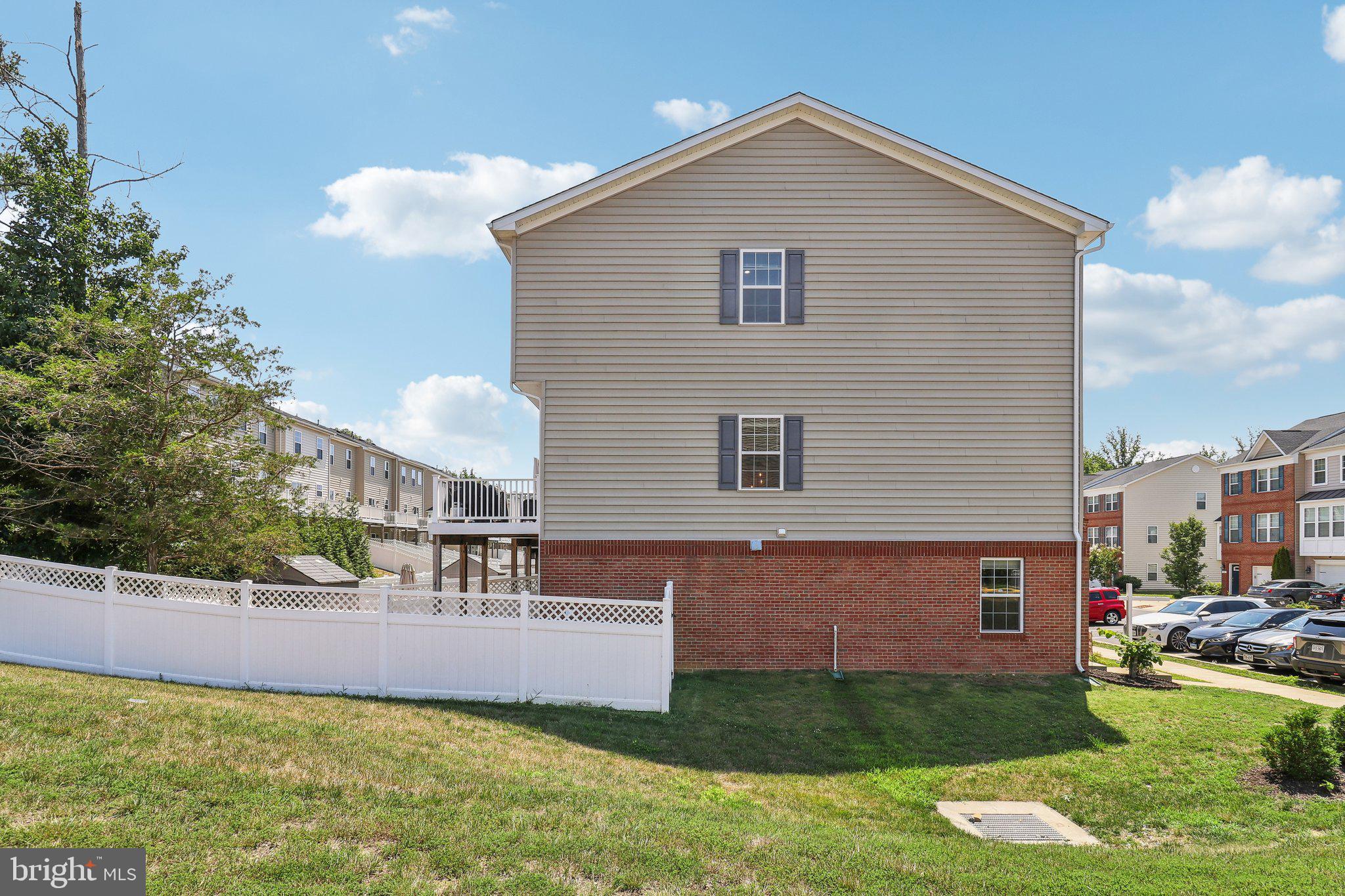 RAPPAHANNOCK LANDING - Residential