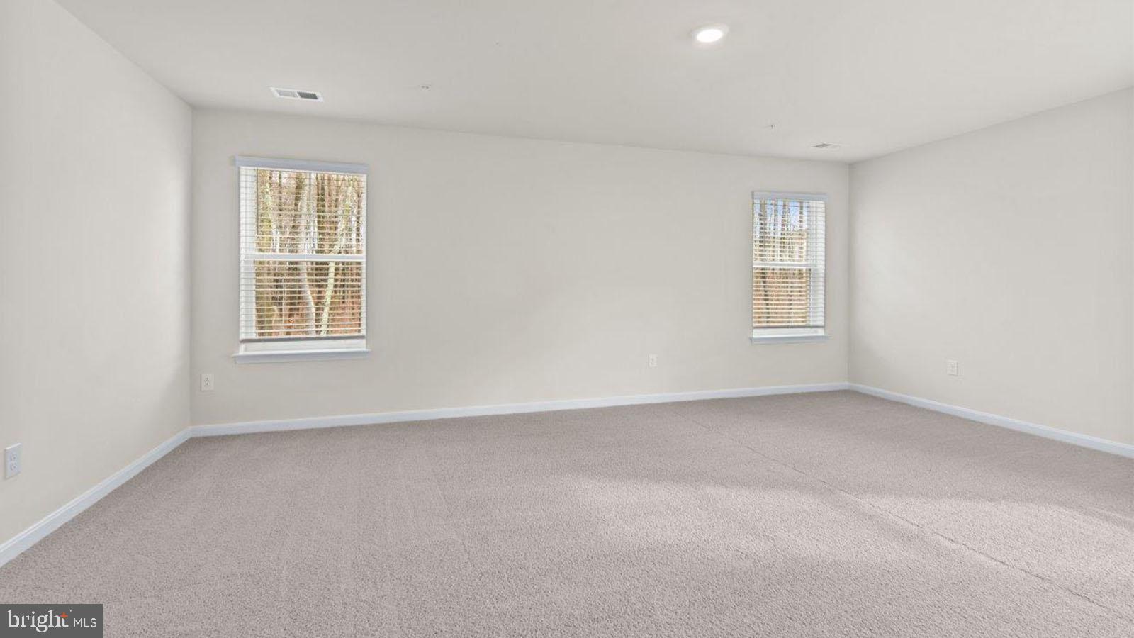 CREEKSIDE ESTATES - Residential