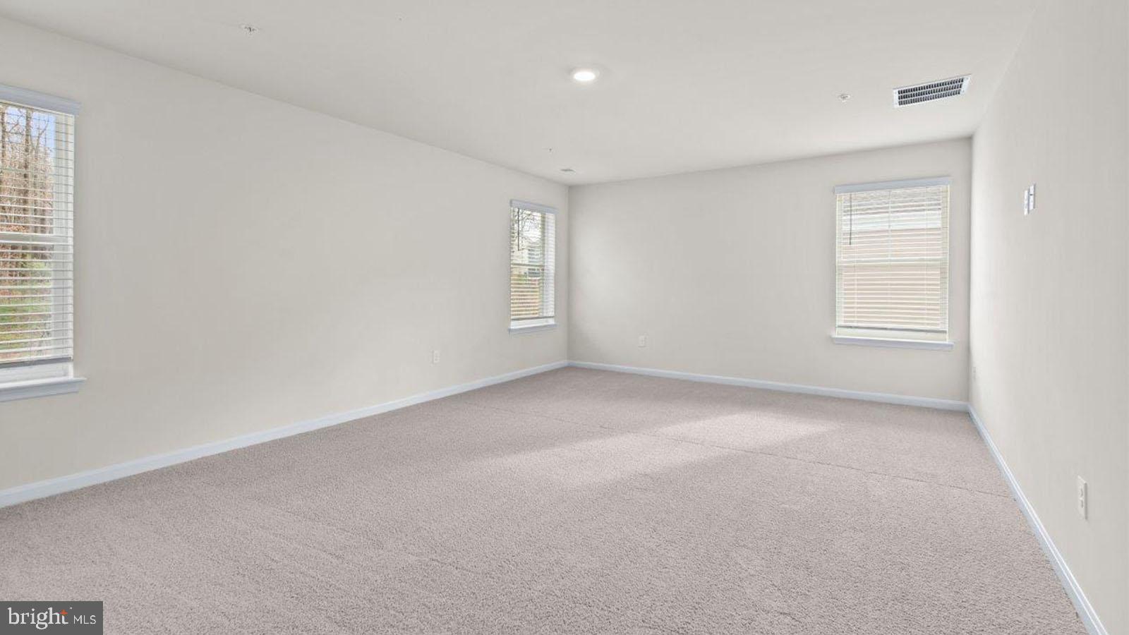 CREEKSIDE ESTATES - Residential