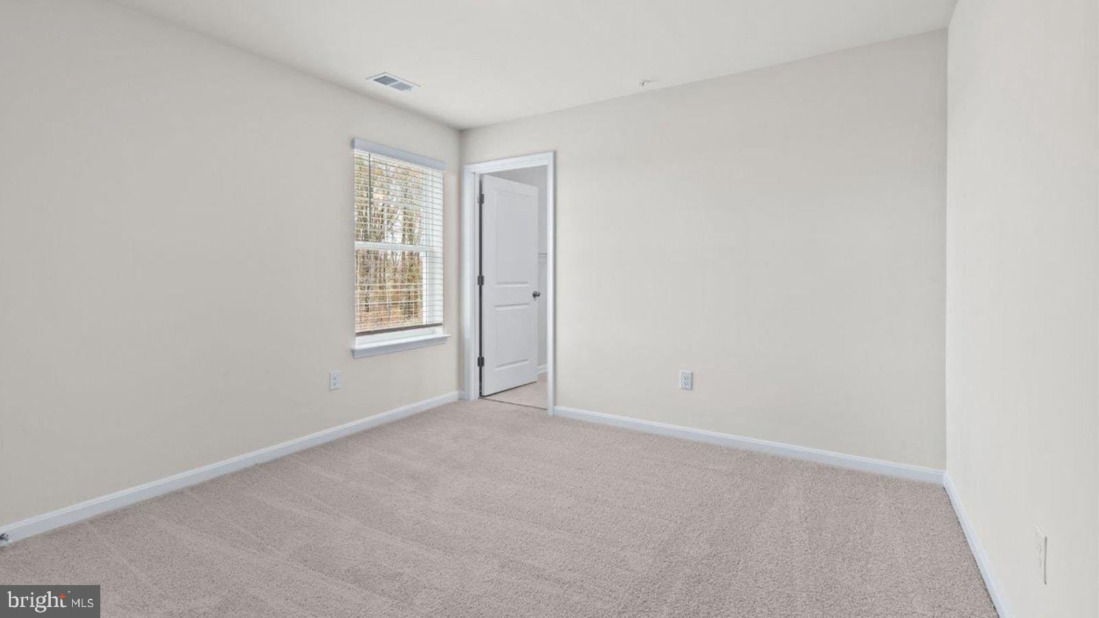 CREEKSIDE ESTATES - Residential