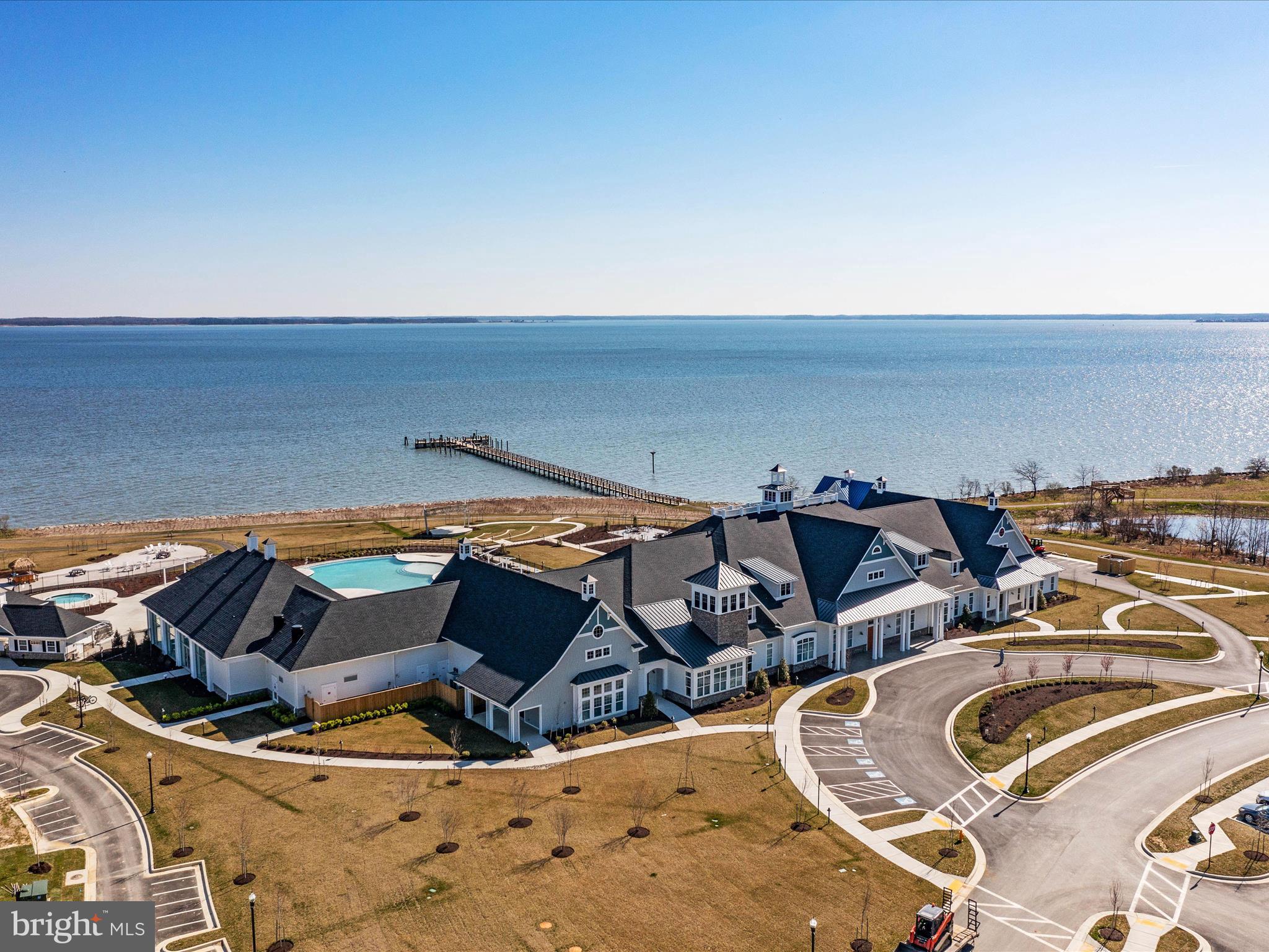 FOUR SEASONS AT KENT ISLAND - Residential