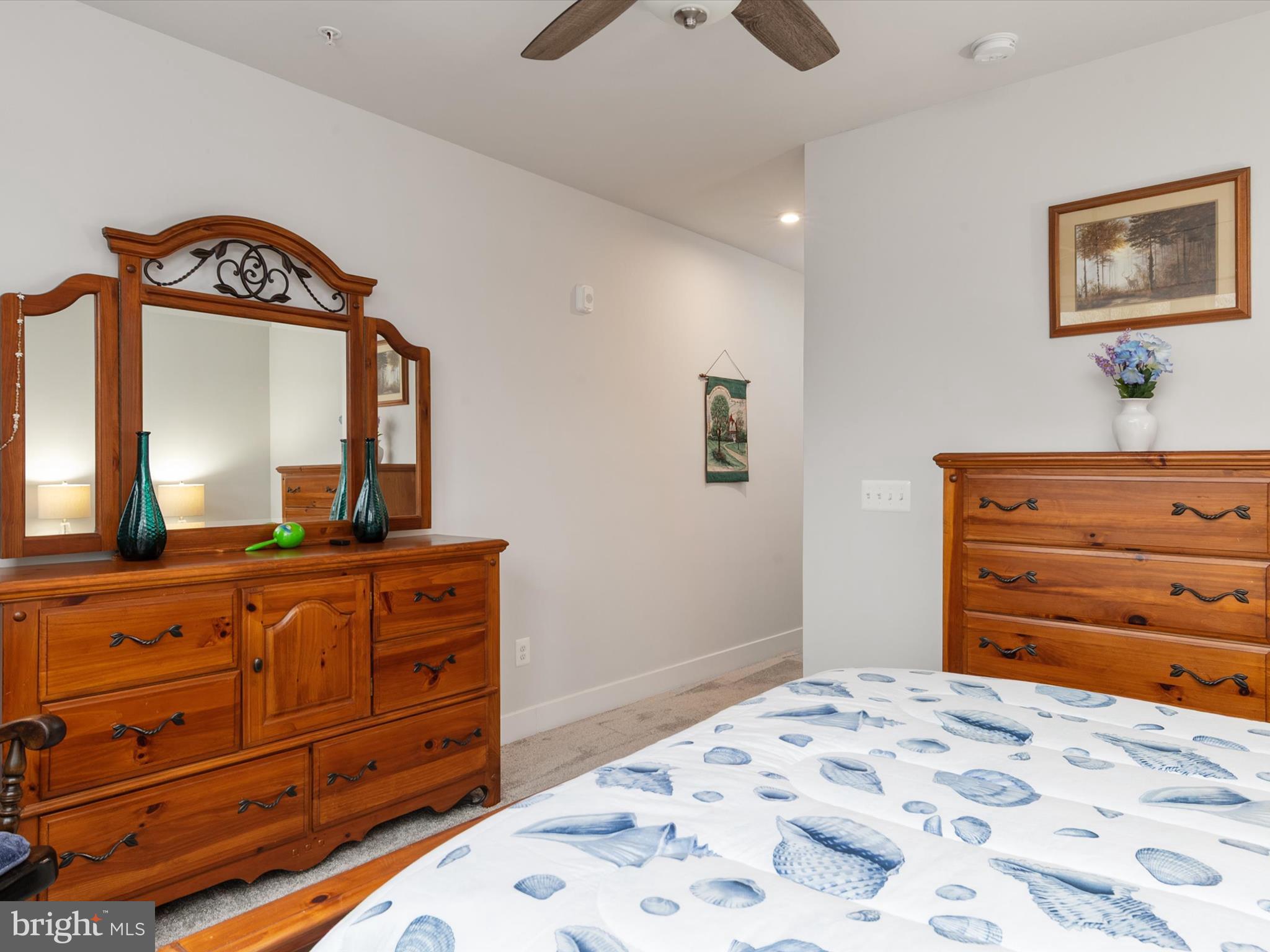 FOUR SEASONS AT KENT ISLAND - Residential