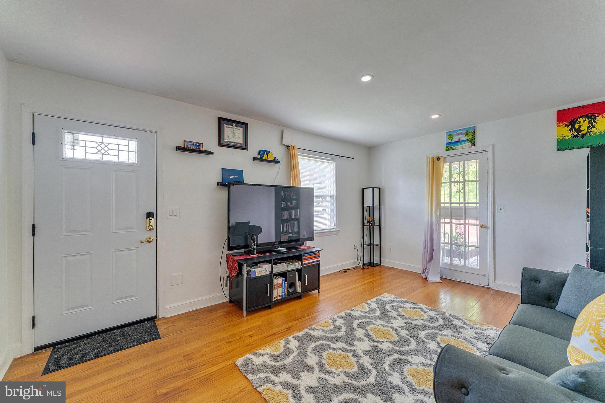 CEDAR VALLEY - Residential