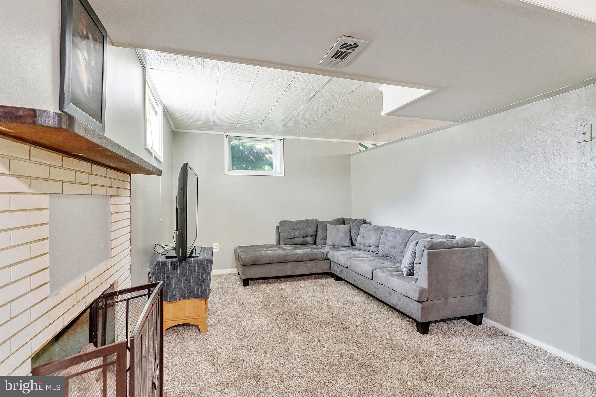 CEDAR VALLEY - Residential