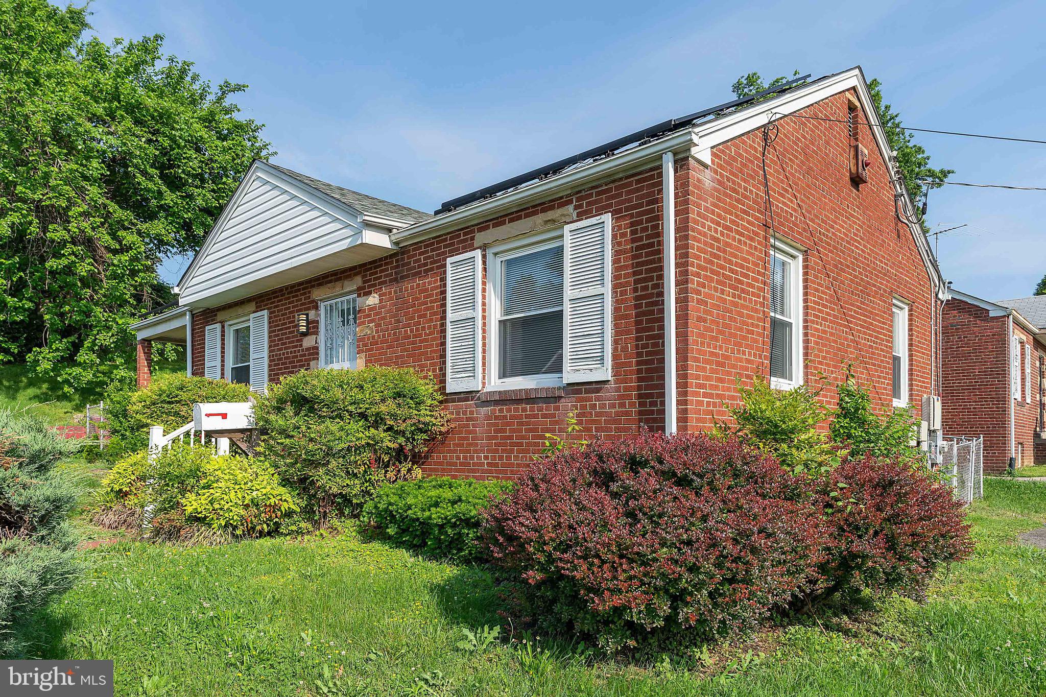 CEDAR VALLEY - Residential