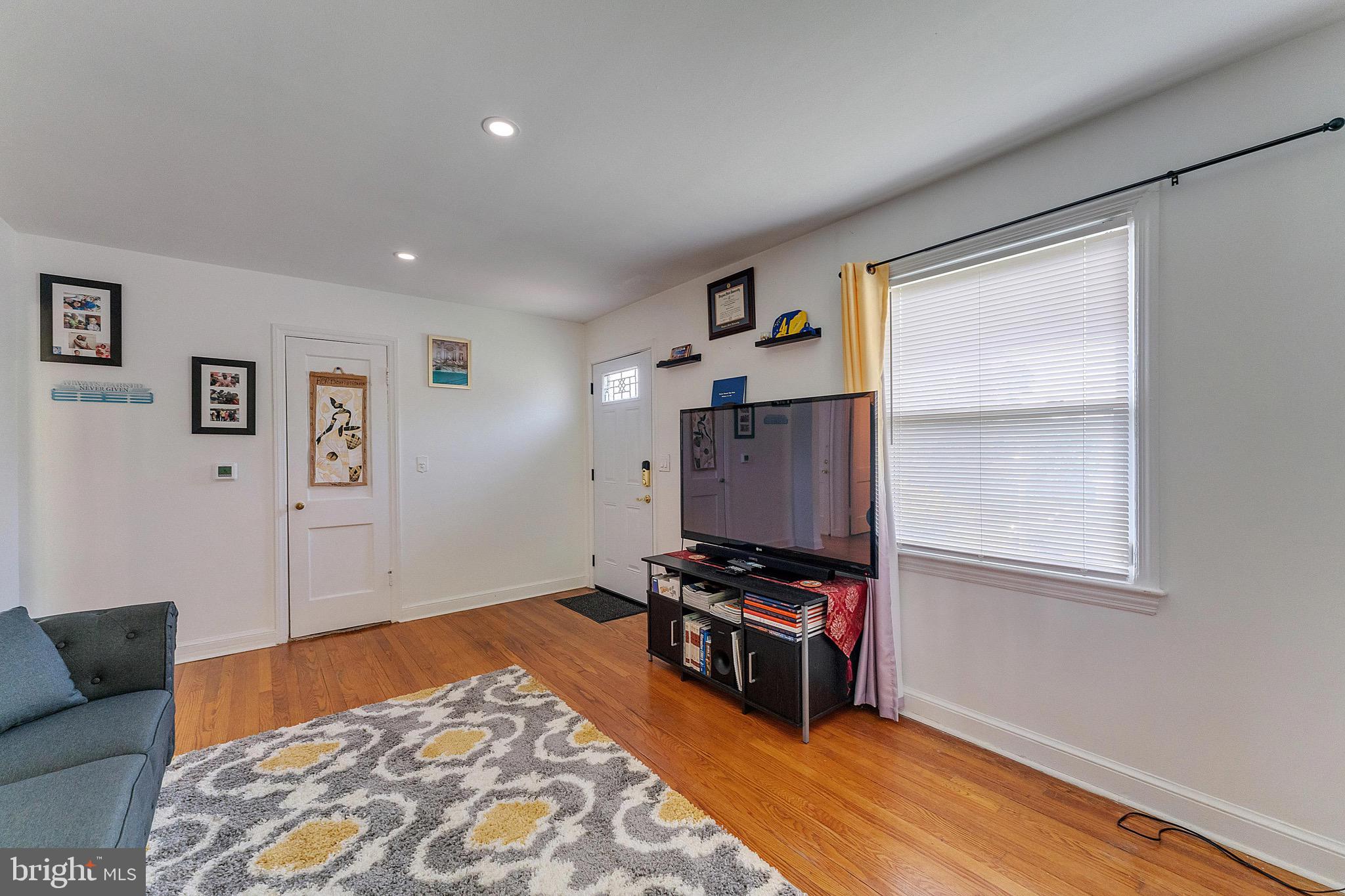 CEDAR VALLEY - Residential