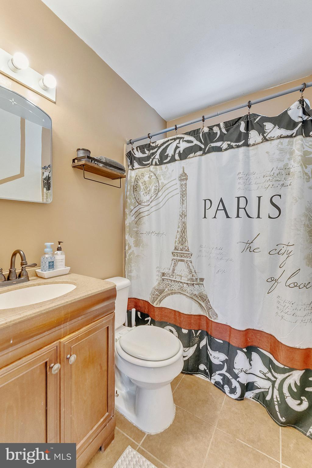 CEDAR VALLEY - Residential