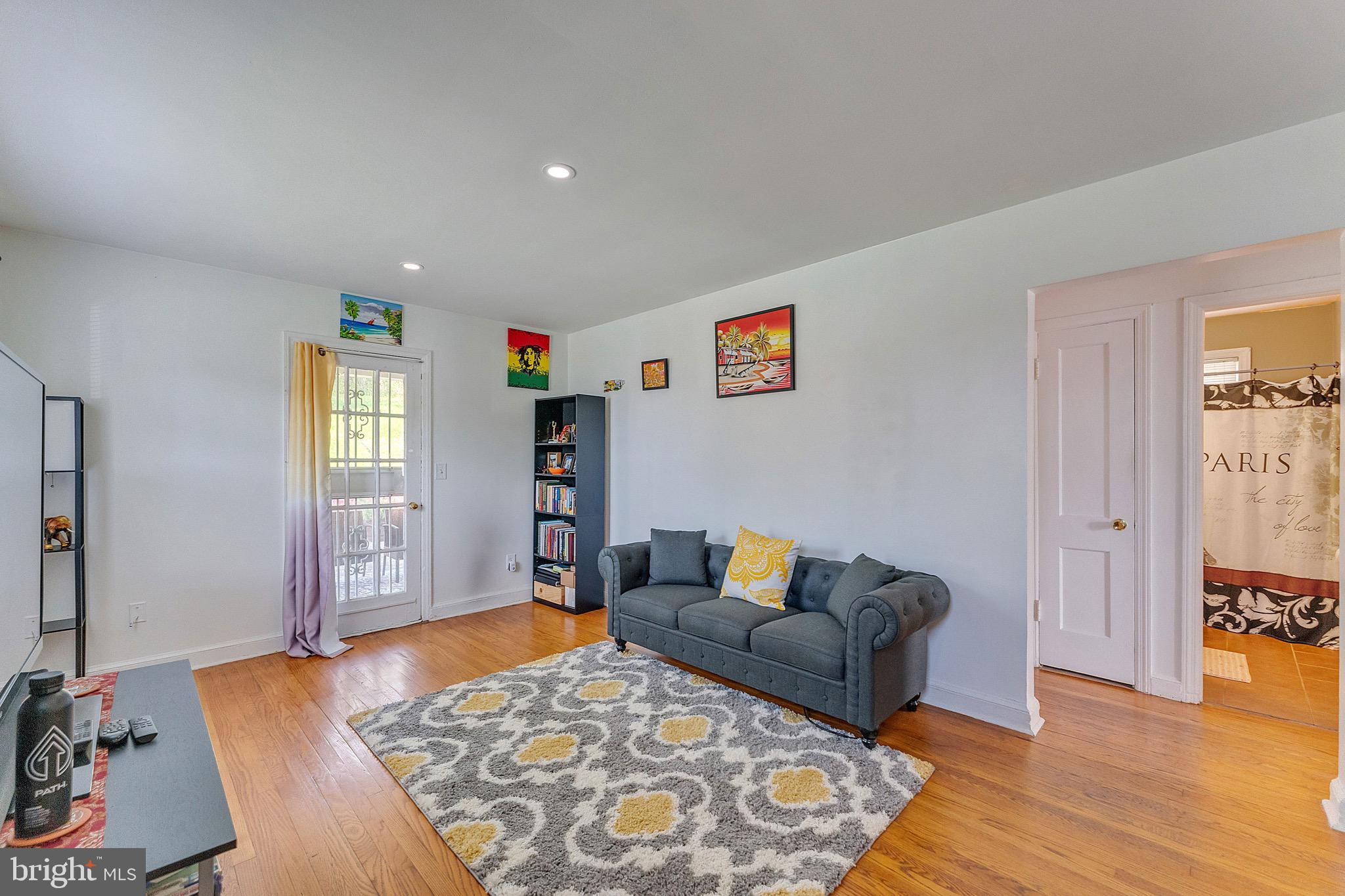 CEDAR VALLEY - Residential