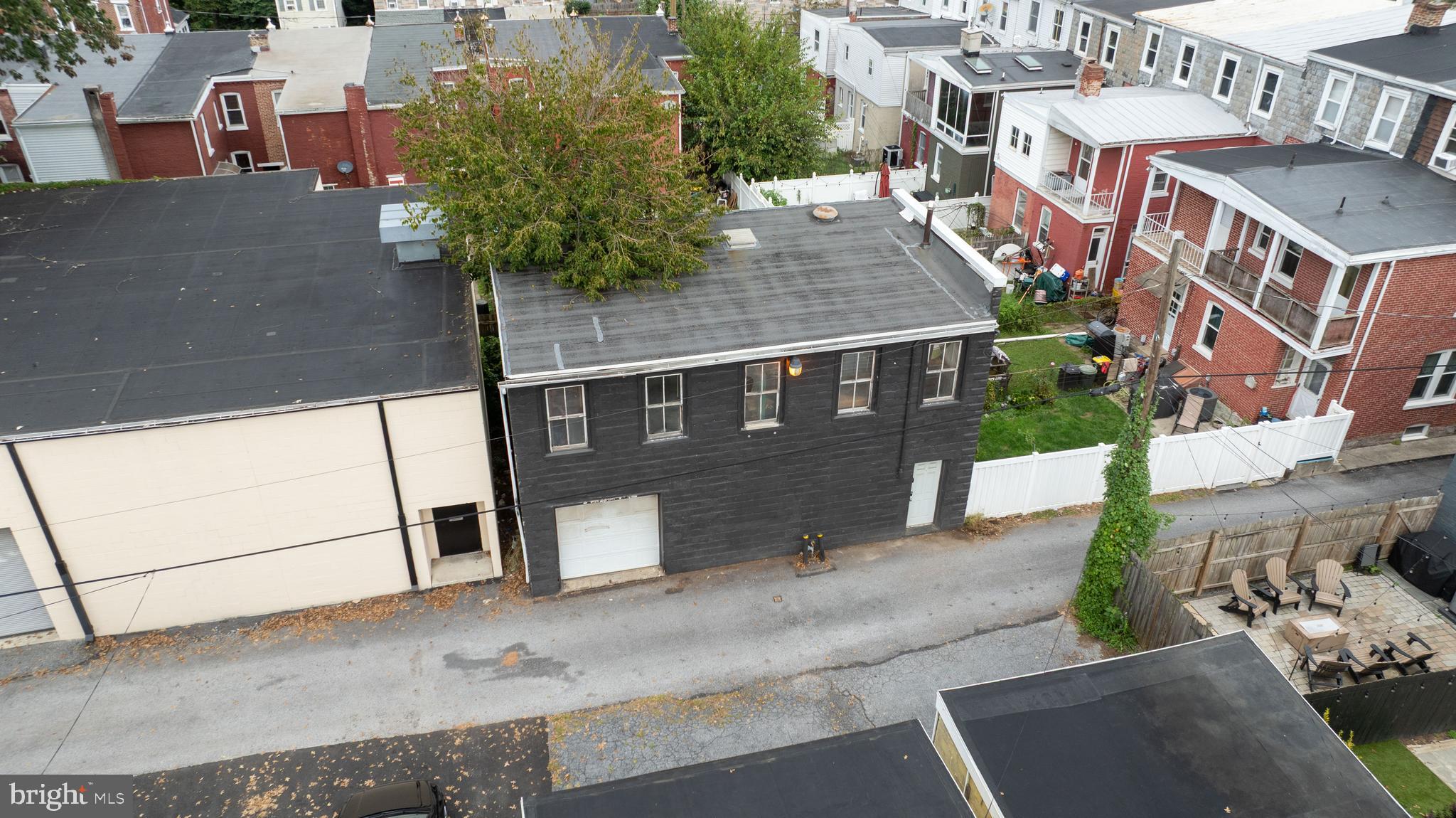 238 N RESERVOIR REAR STREET