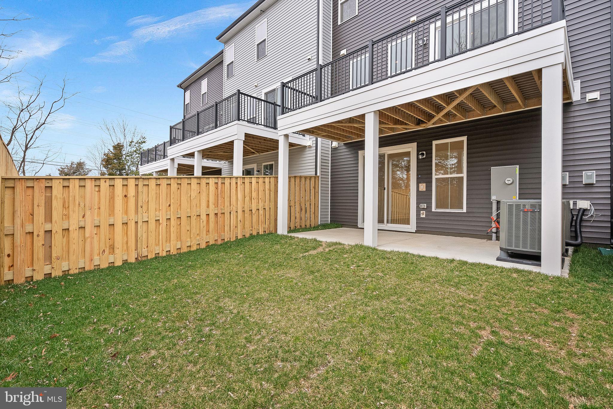 PROSPERITY PLAINS - Residential Lease