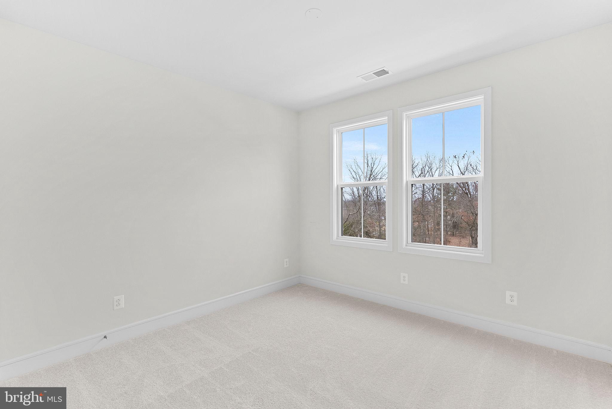 PROSPERITY PLAINS - Residential Lease