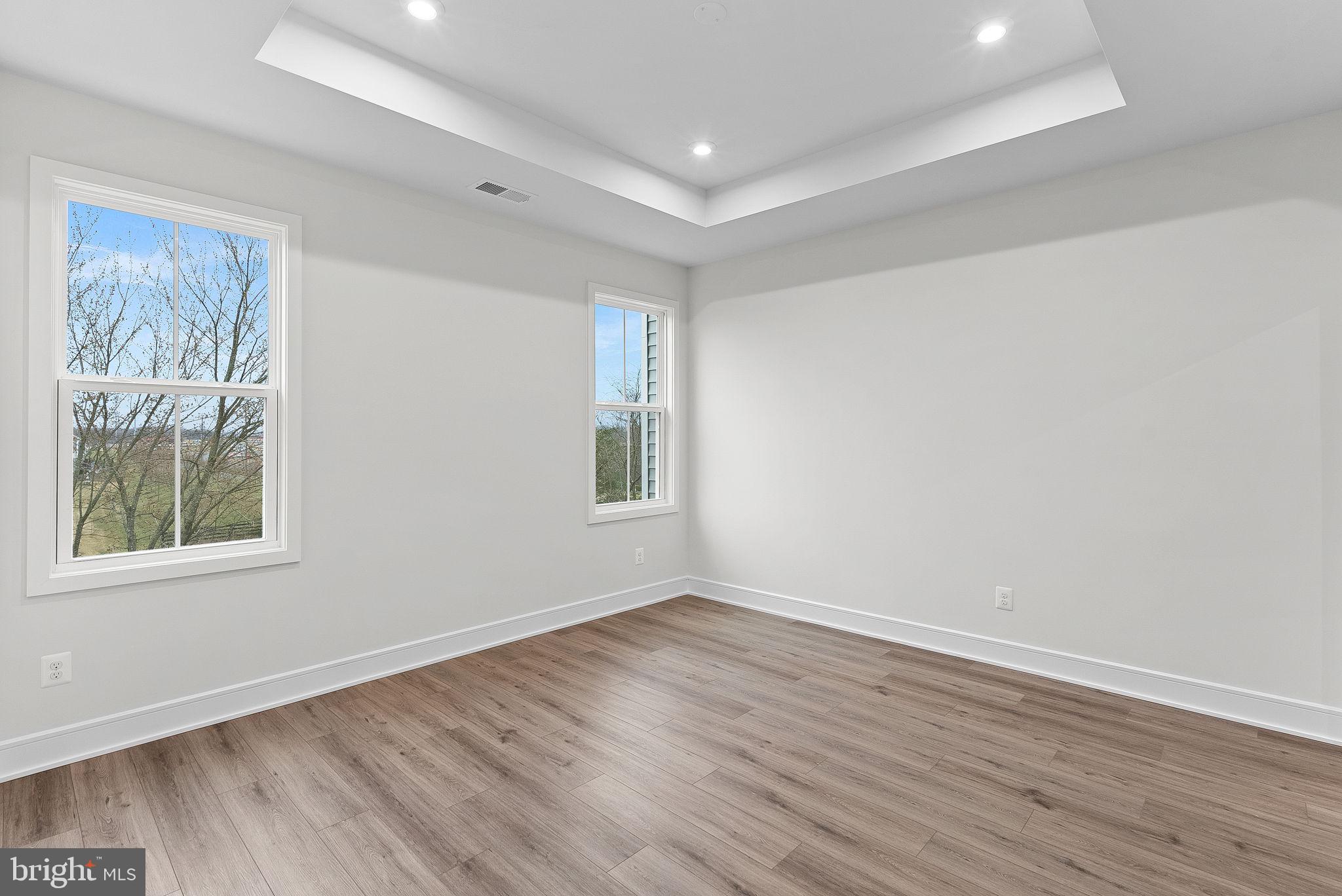 PROSPERITY PLAINS - Residential Lease