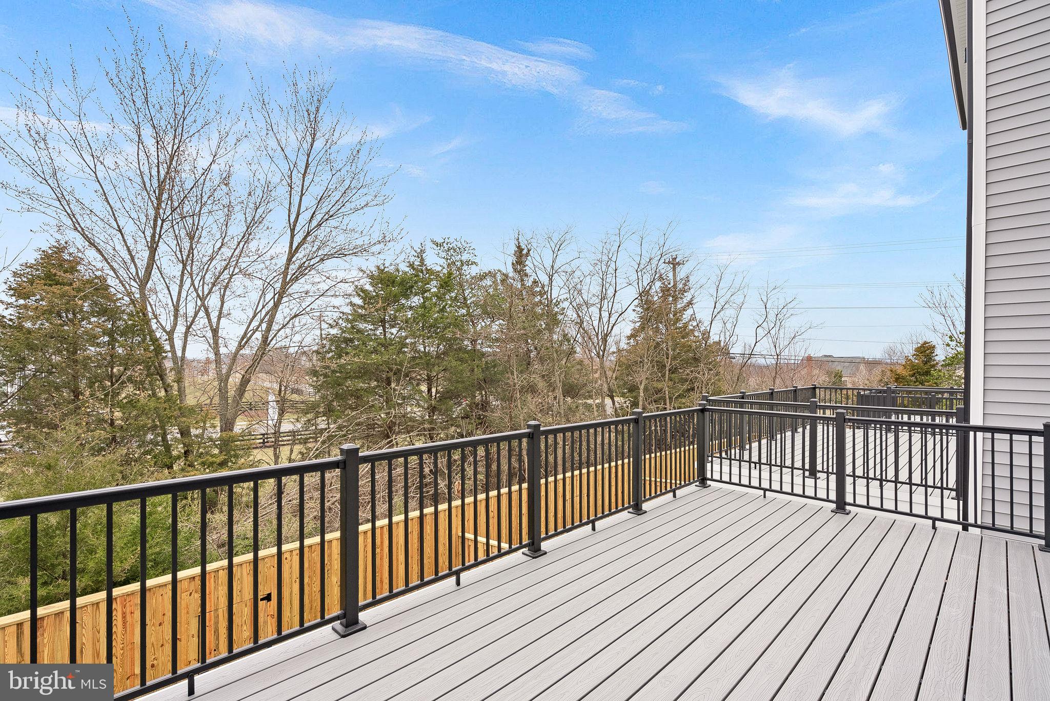 PROSPERITY PLAINS - Residential Lease