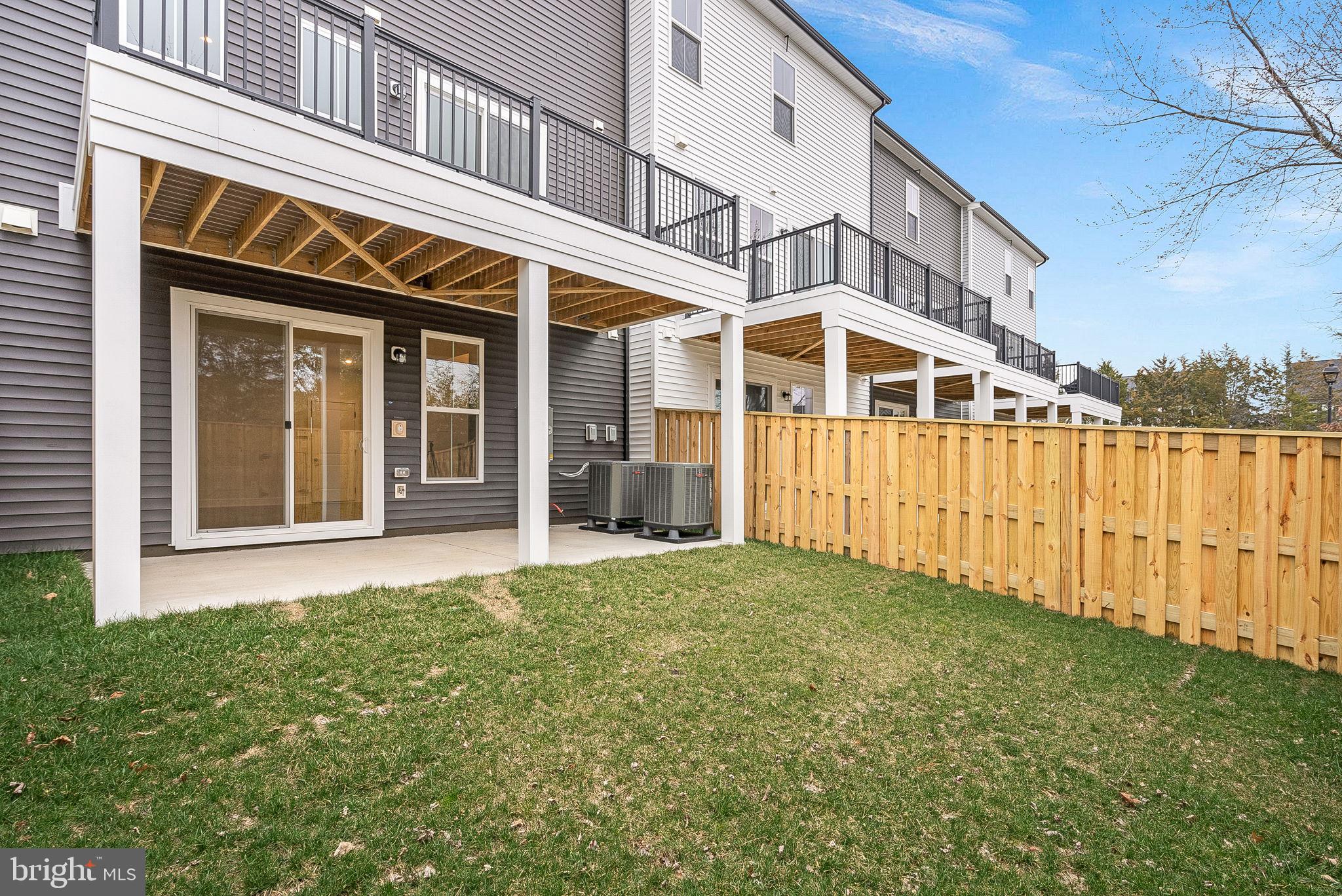 PROSPERITY PLAINS - Residential Lease