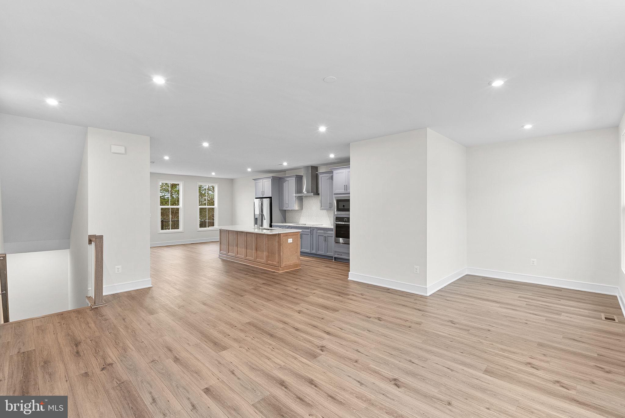 PROSPERITY PLAINS - Residential Lease