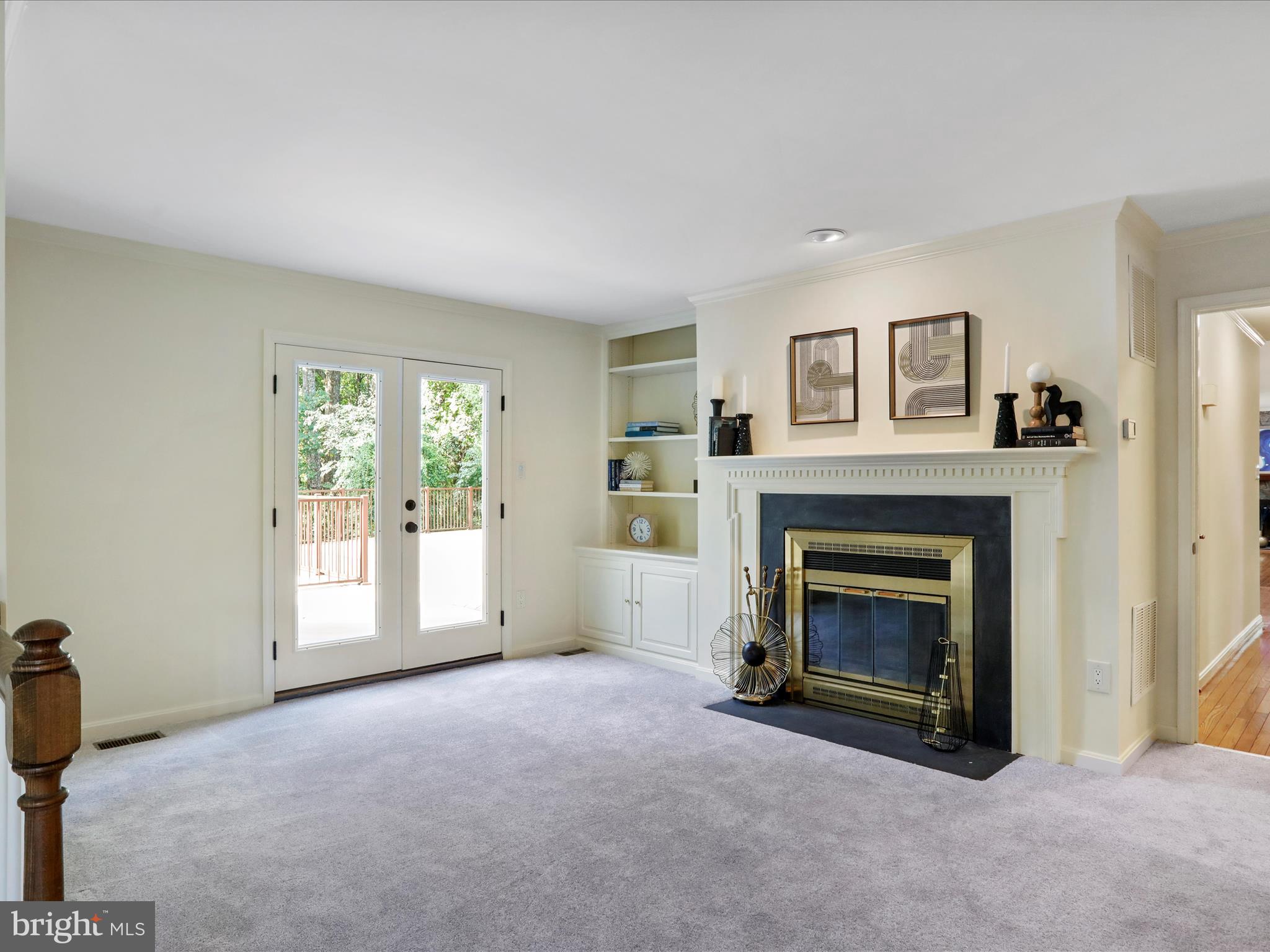 DOUGLAS WOODS - Residential