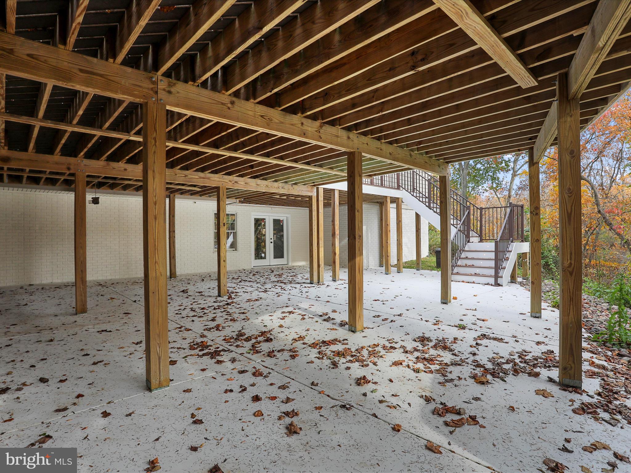 DOUGLAS WOODS - Residential