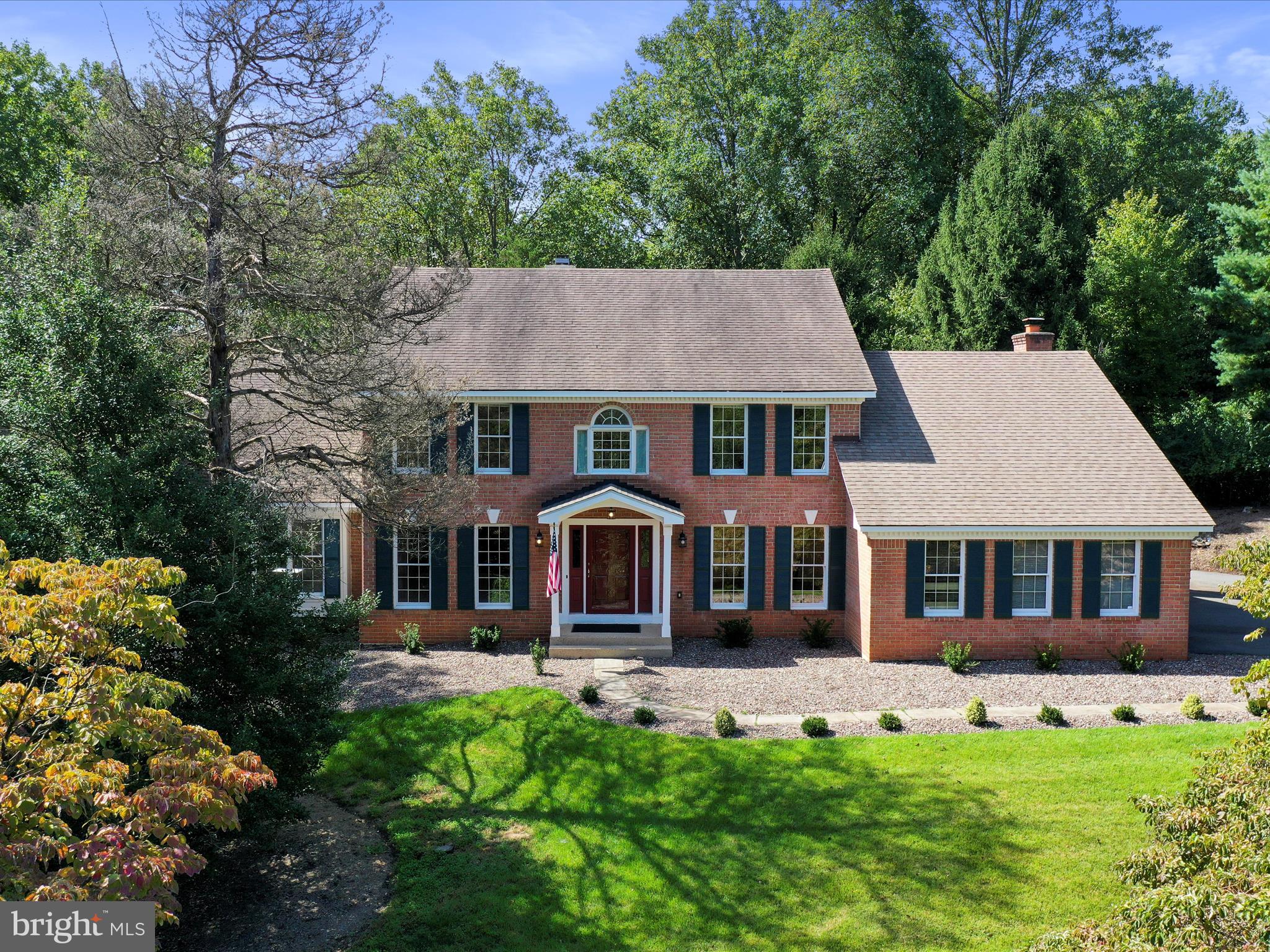 DOUGLAS WOODS - Residential