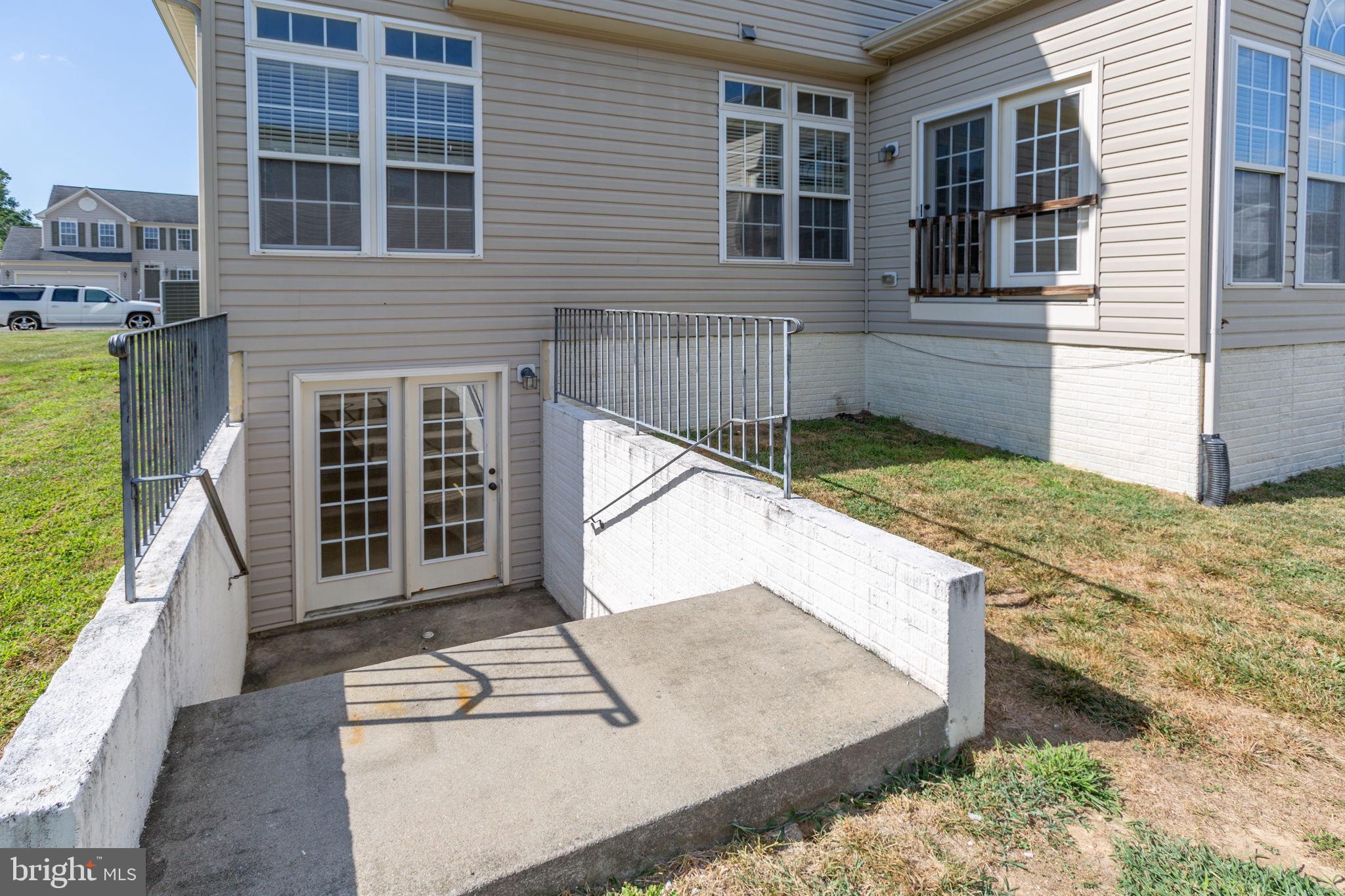 LEES PARKE - Residential