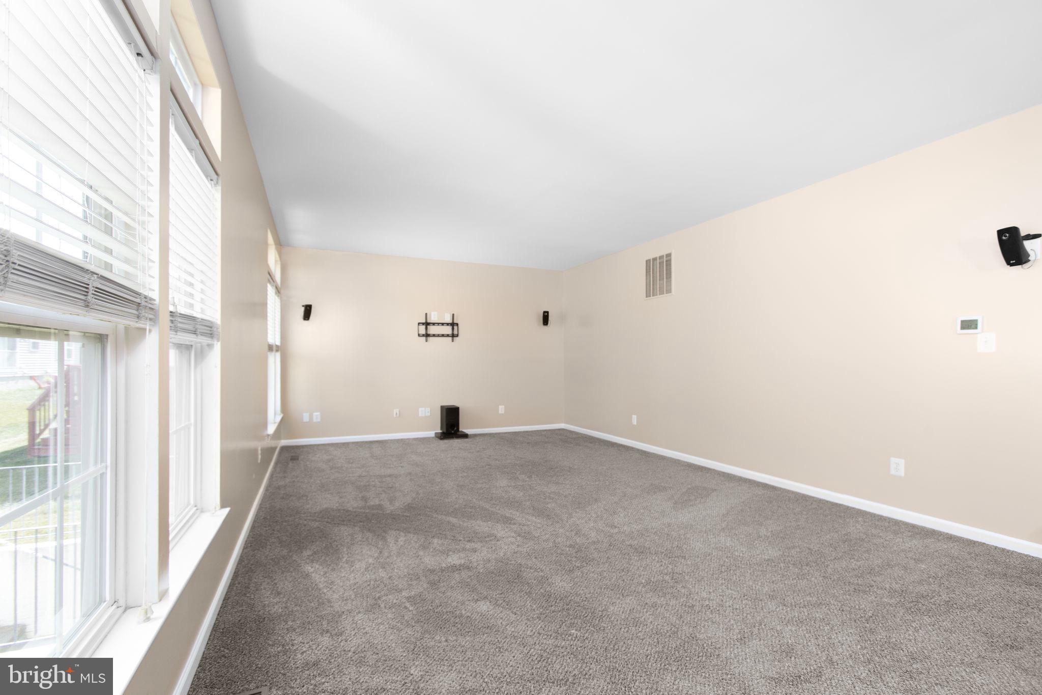 LEES PARKE - Residential