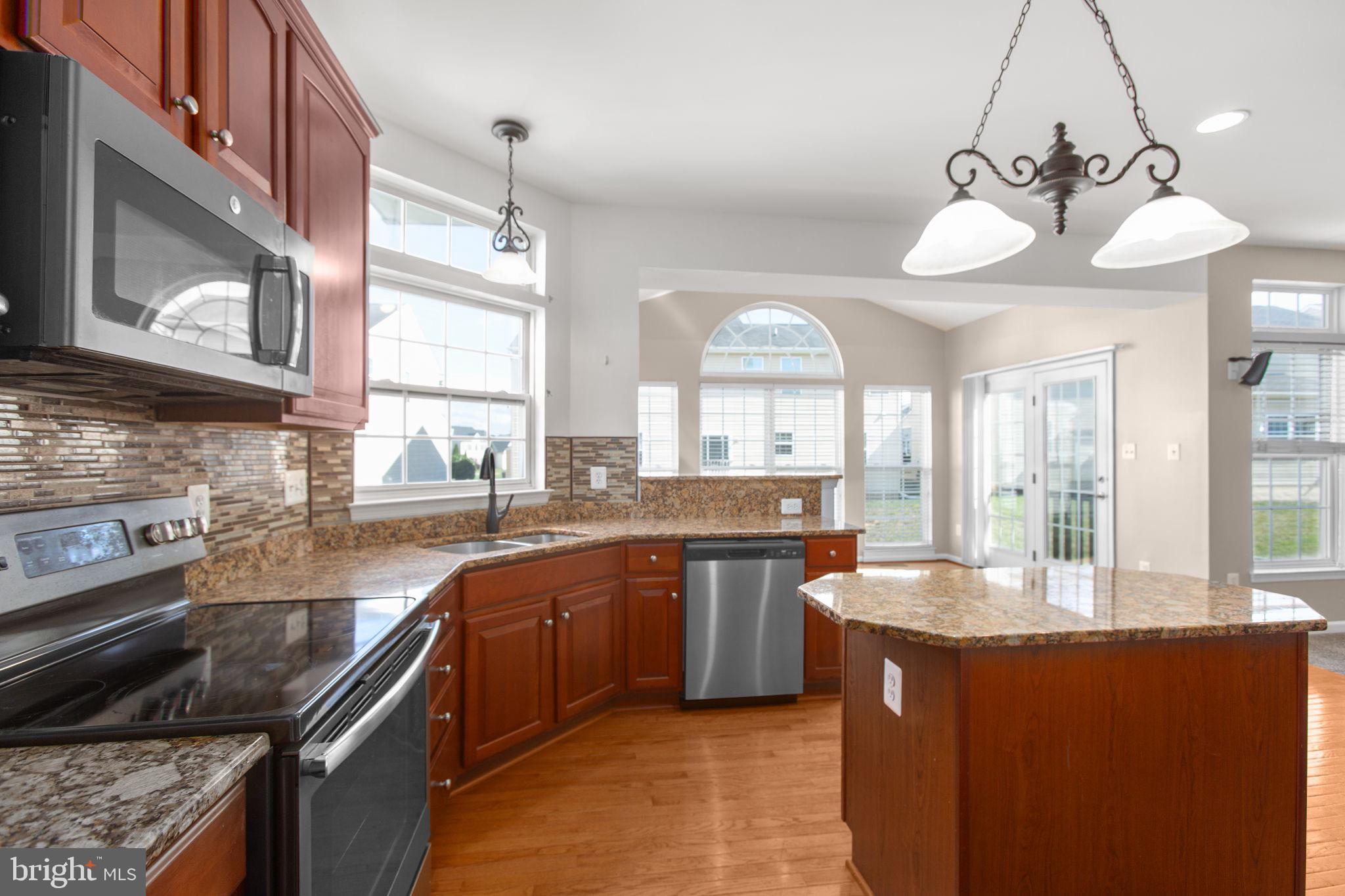 LEES PARKE - Residential