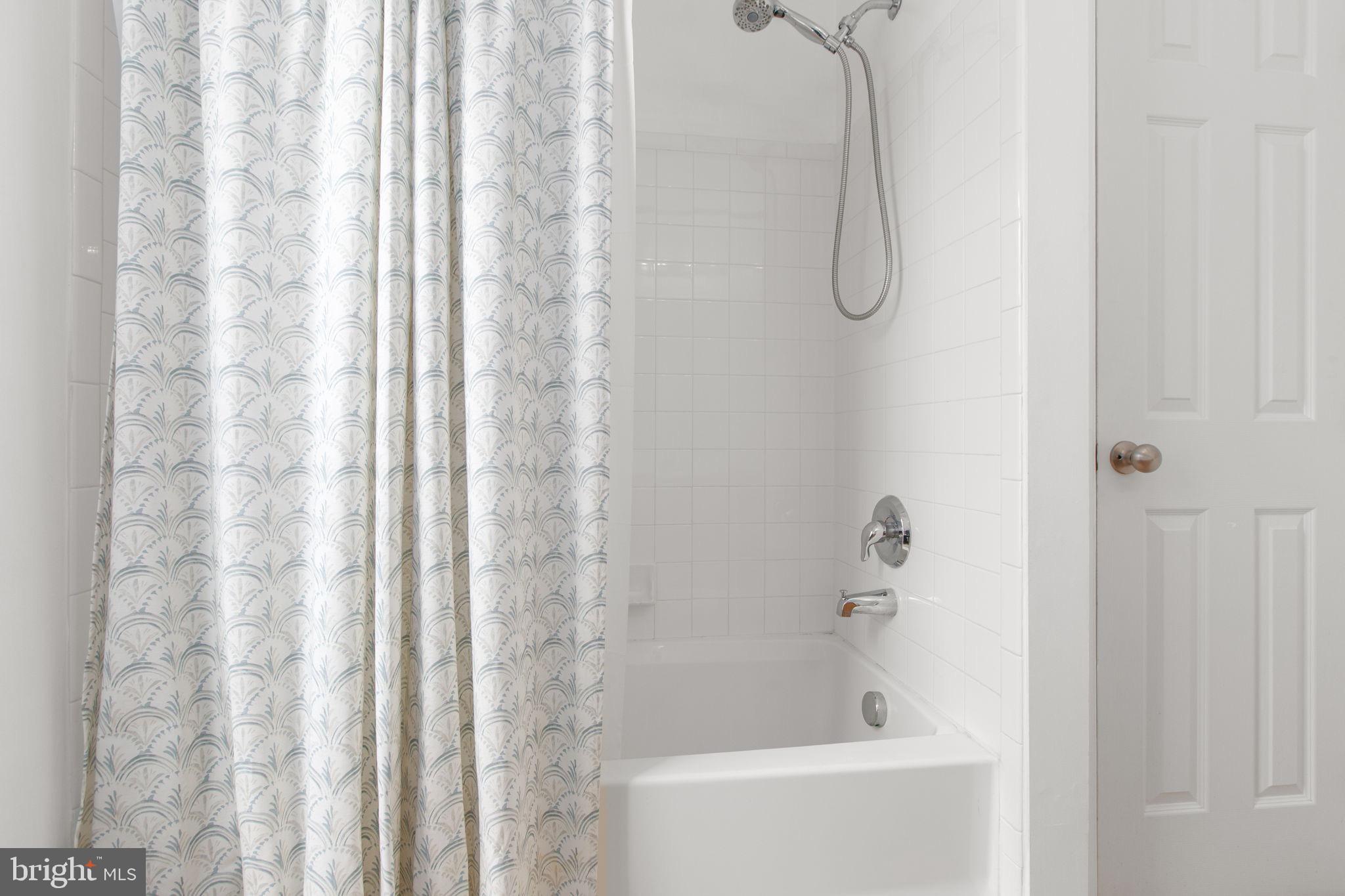 LEES PARKE - Residential