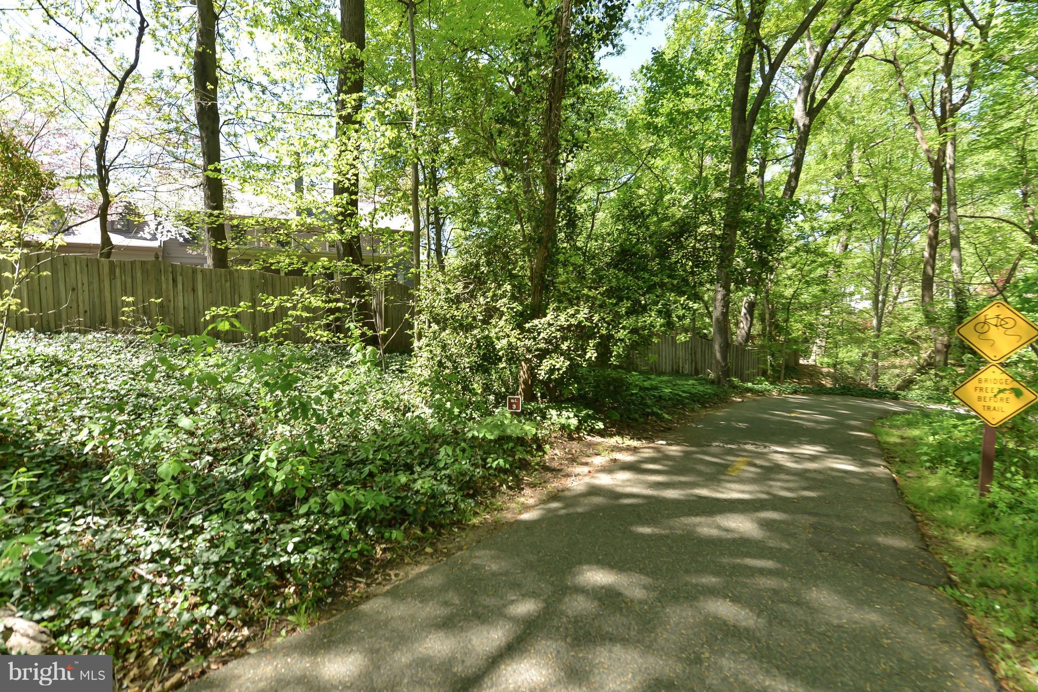 WAYNEWOOD - Residential