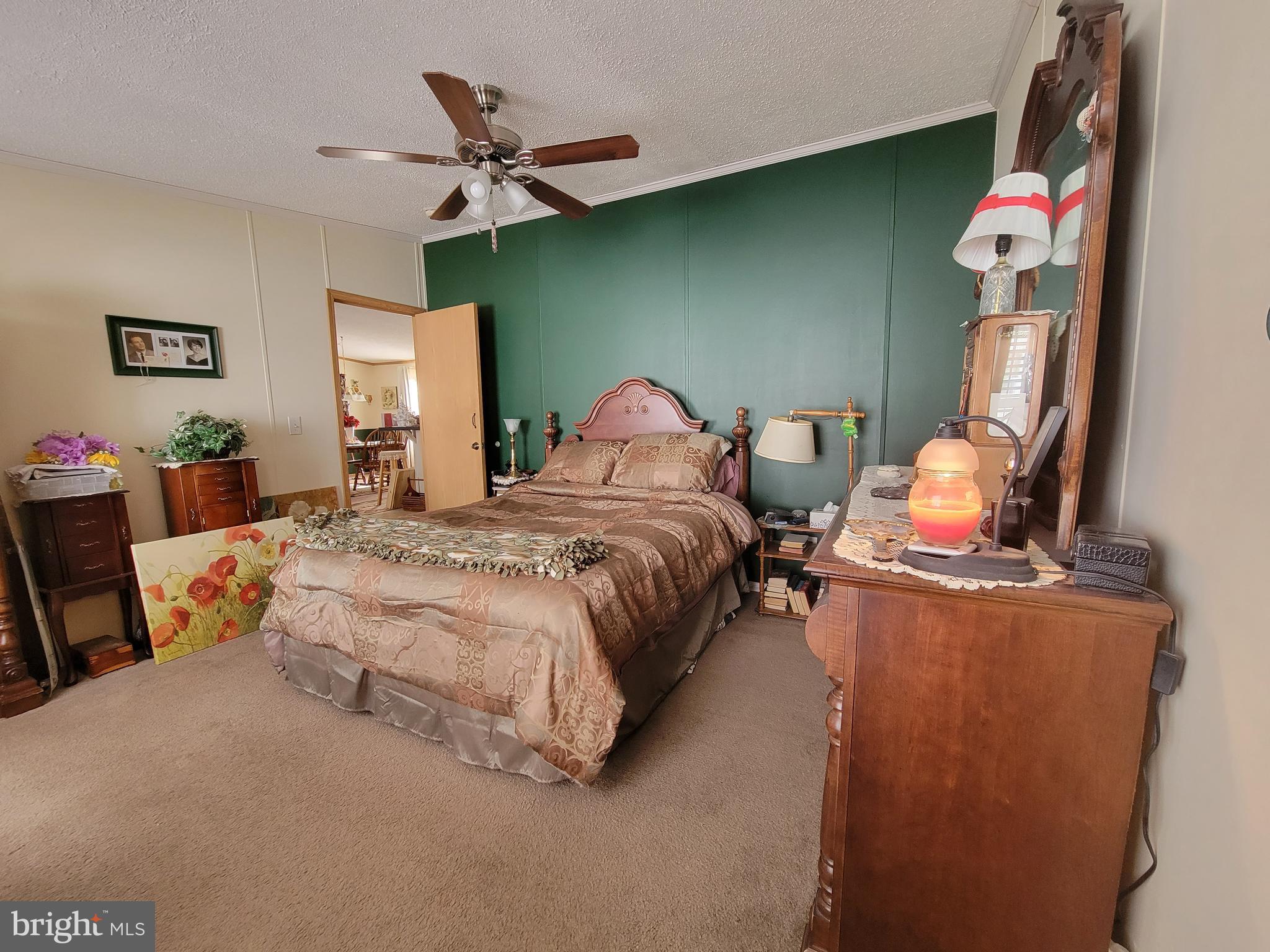 SHERWOOD FOREST - Residential