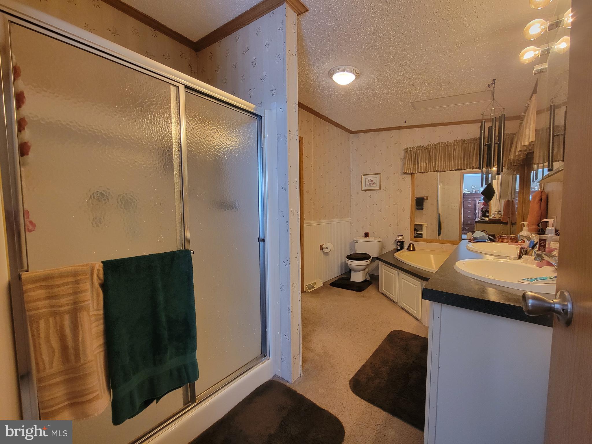 SHERWOOD FOREST - Residential