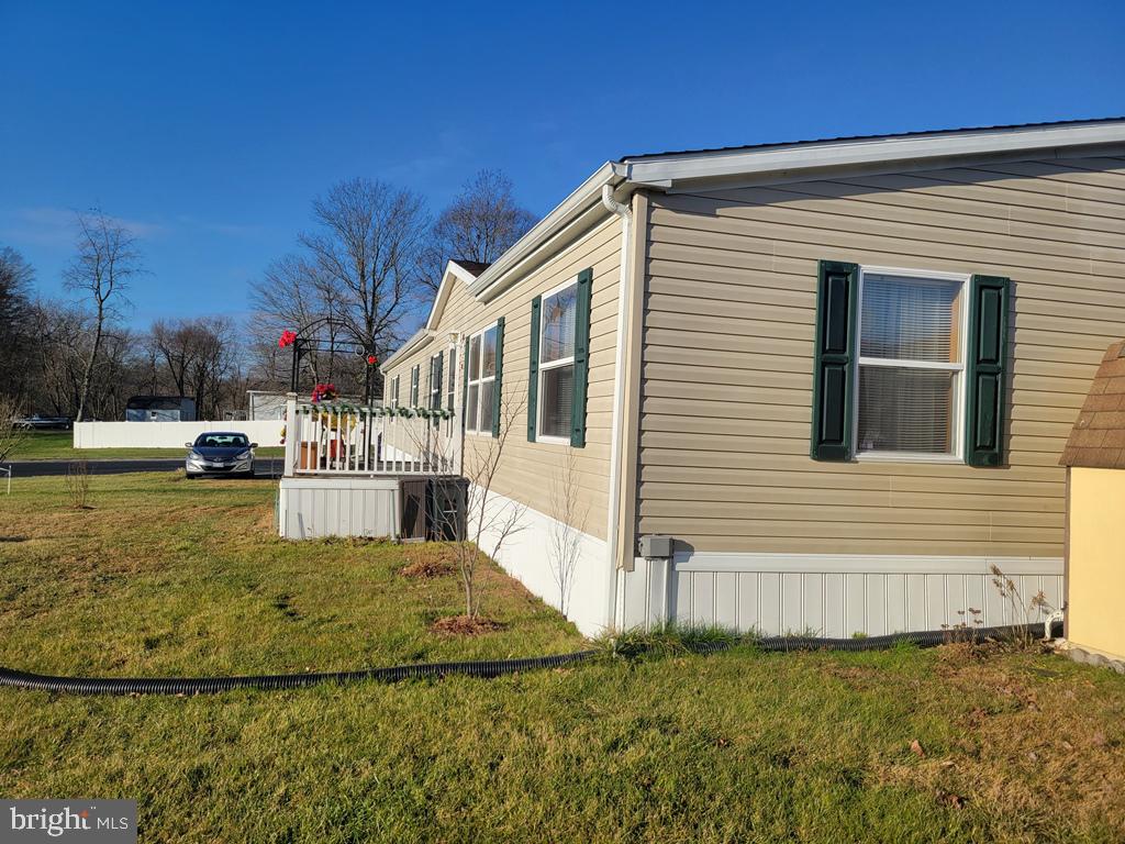 SHERWOOD FOREST - Residential