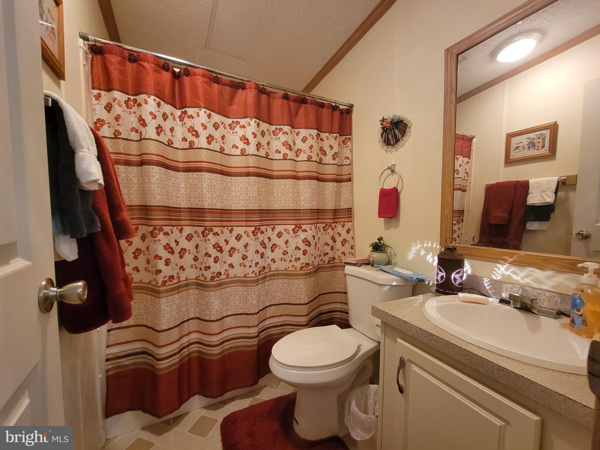 SHERWOOD FOREST - Residential