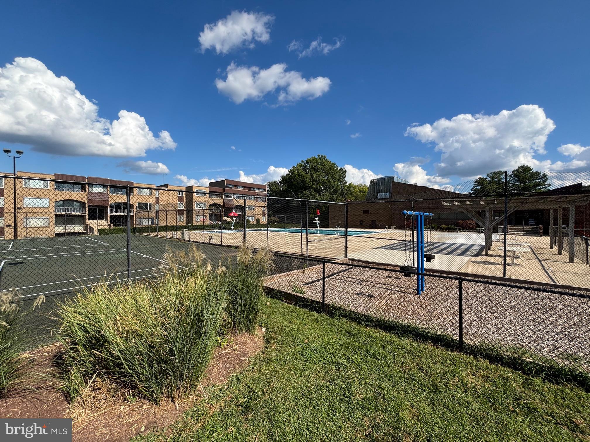 VILLA RIDGE SEC 2 CODM - Residential