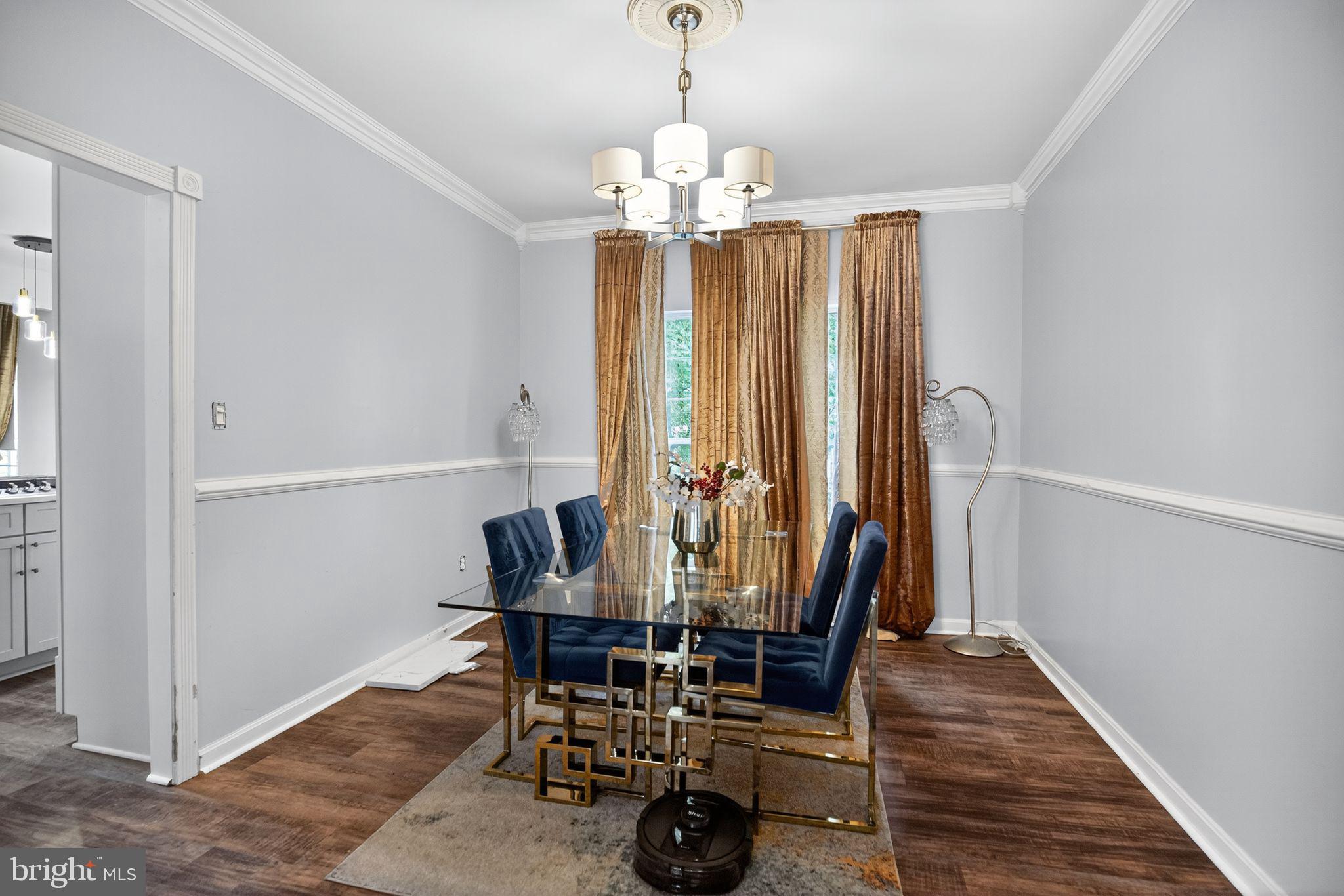 SOUTH HAMPTON SUB - Residential Lease