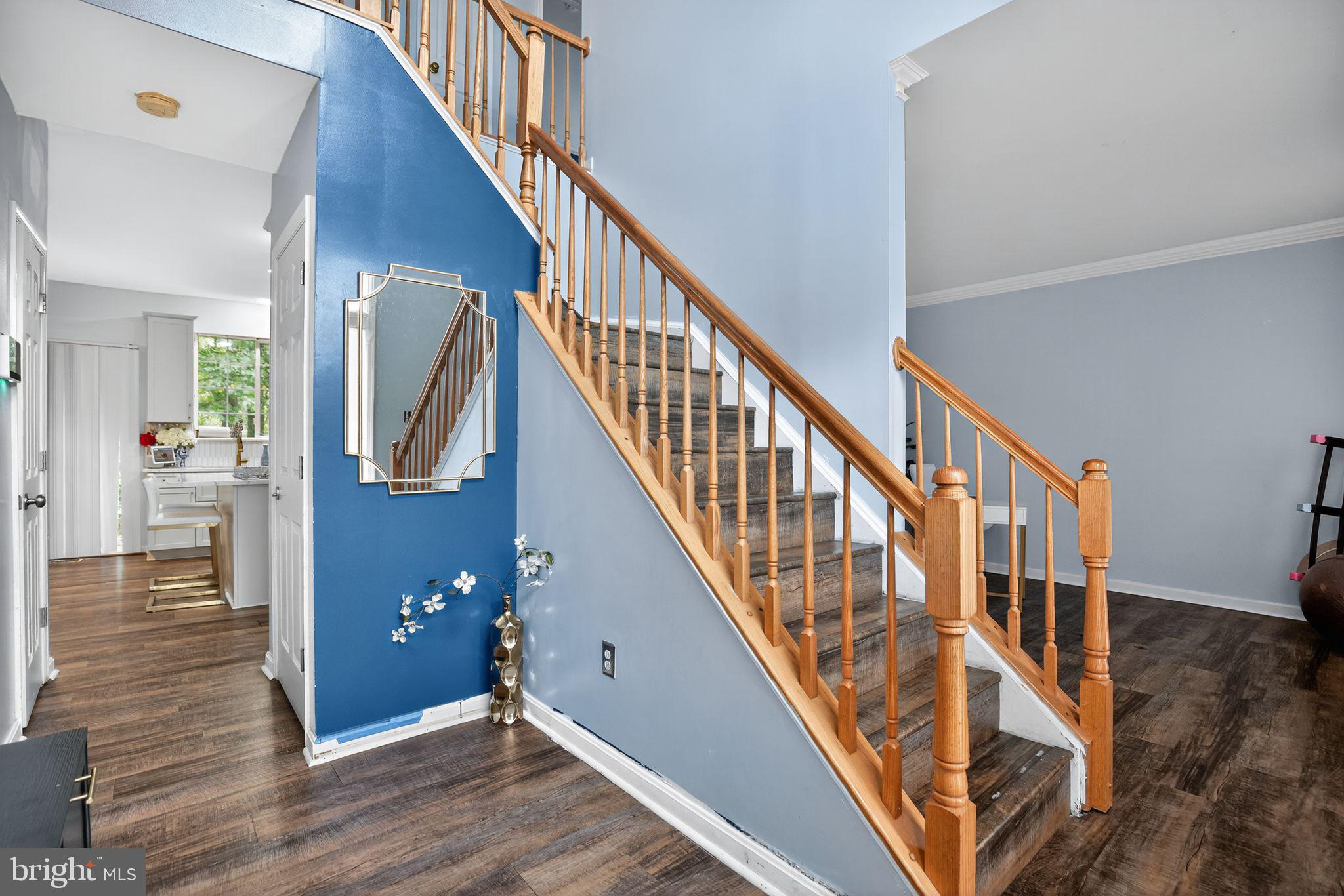 SOUTH HAMPTON SUB - Residential Lease