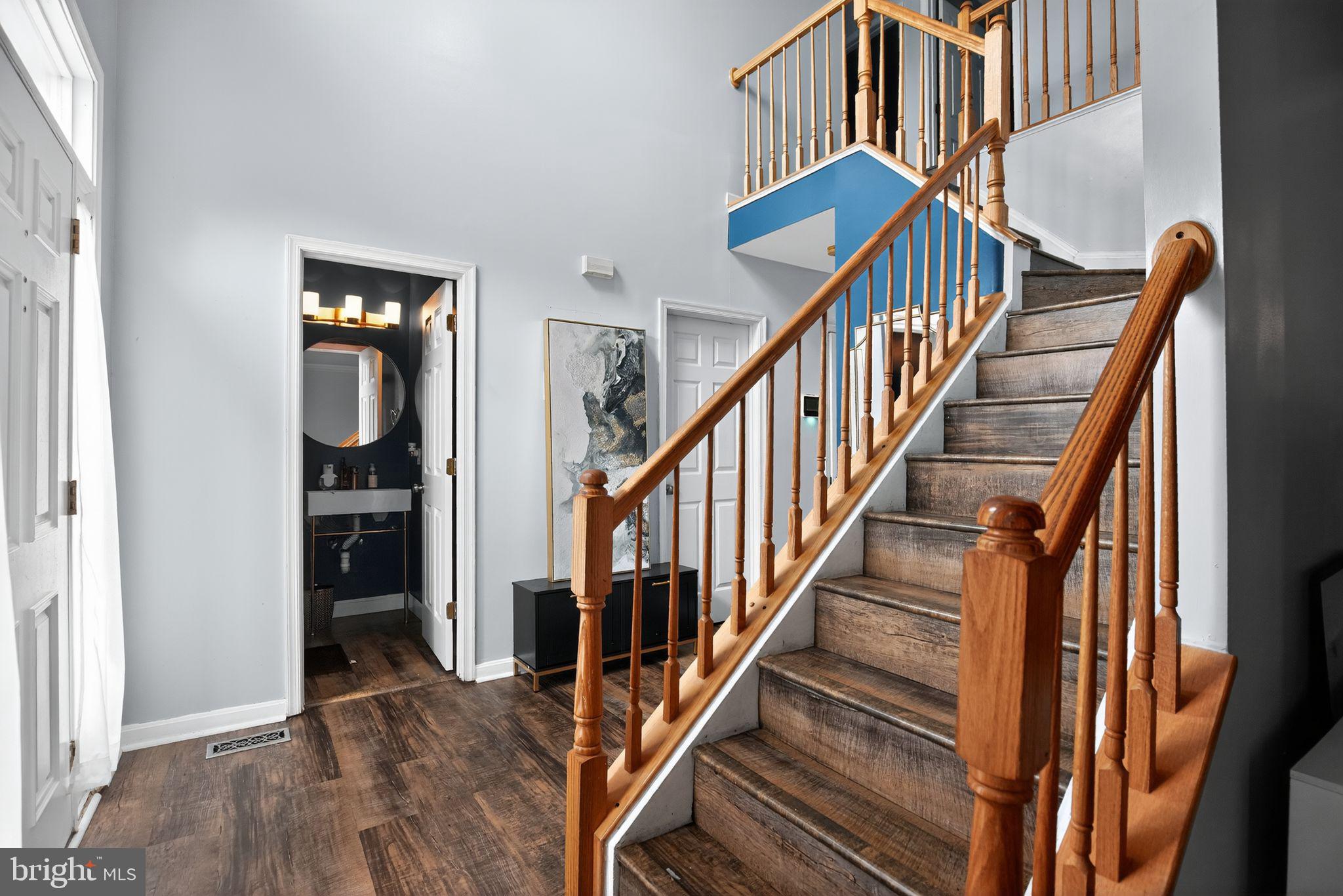 SOUTH HAMPTON SUB - Residential Lease