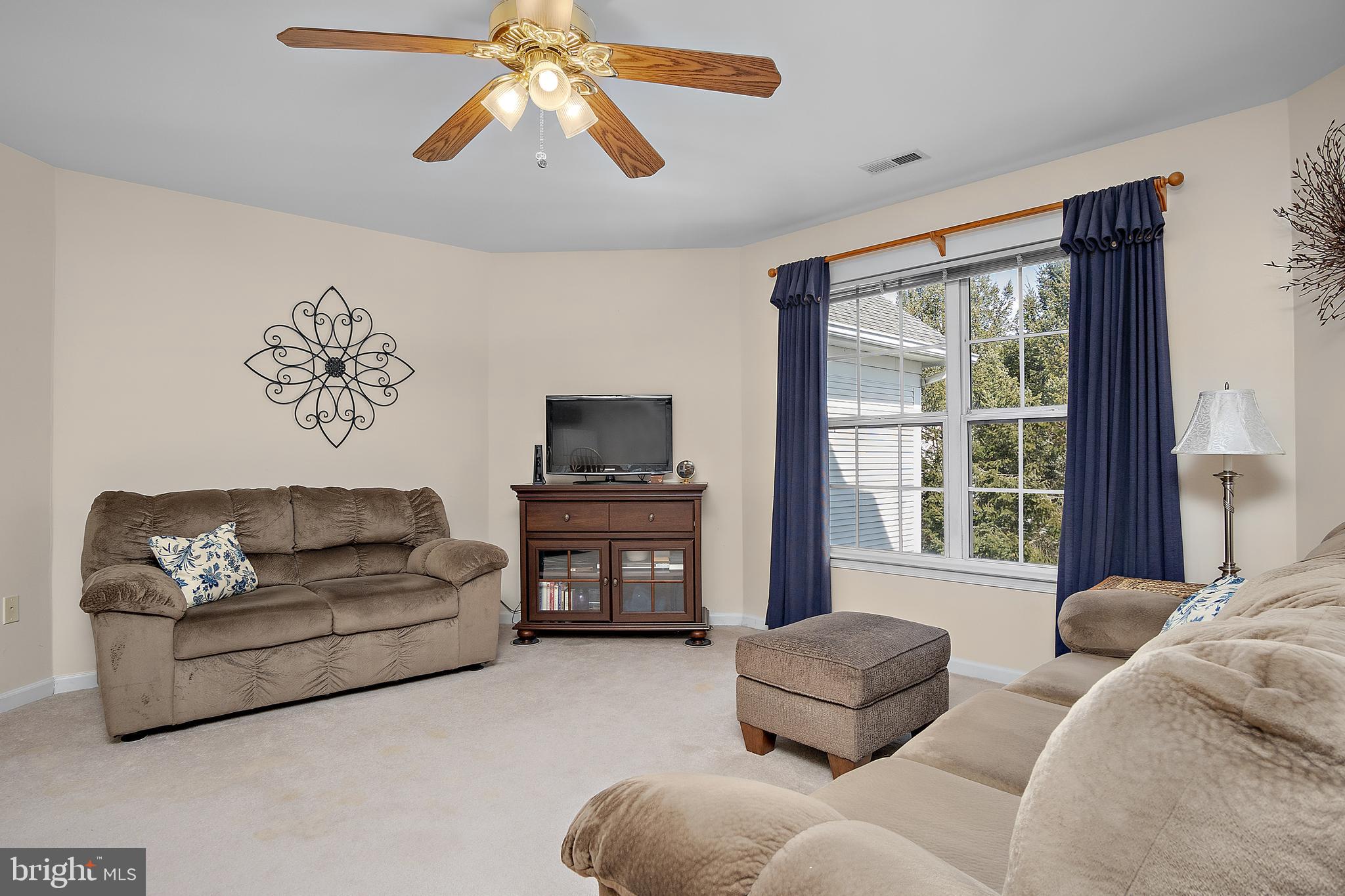 POTOMAC RIDGE - Residential